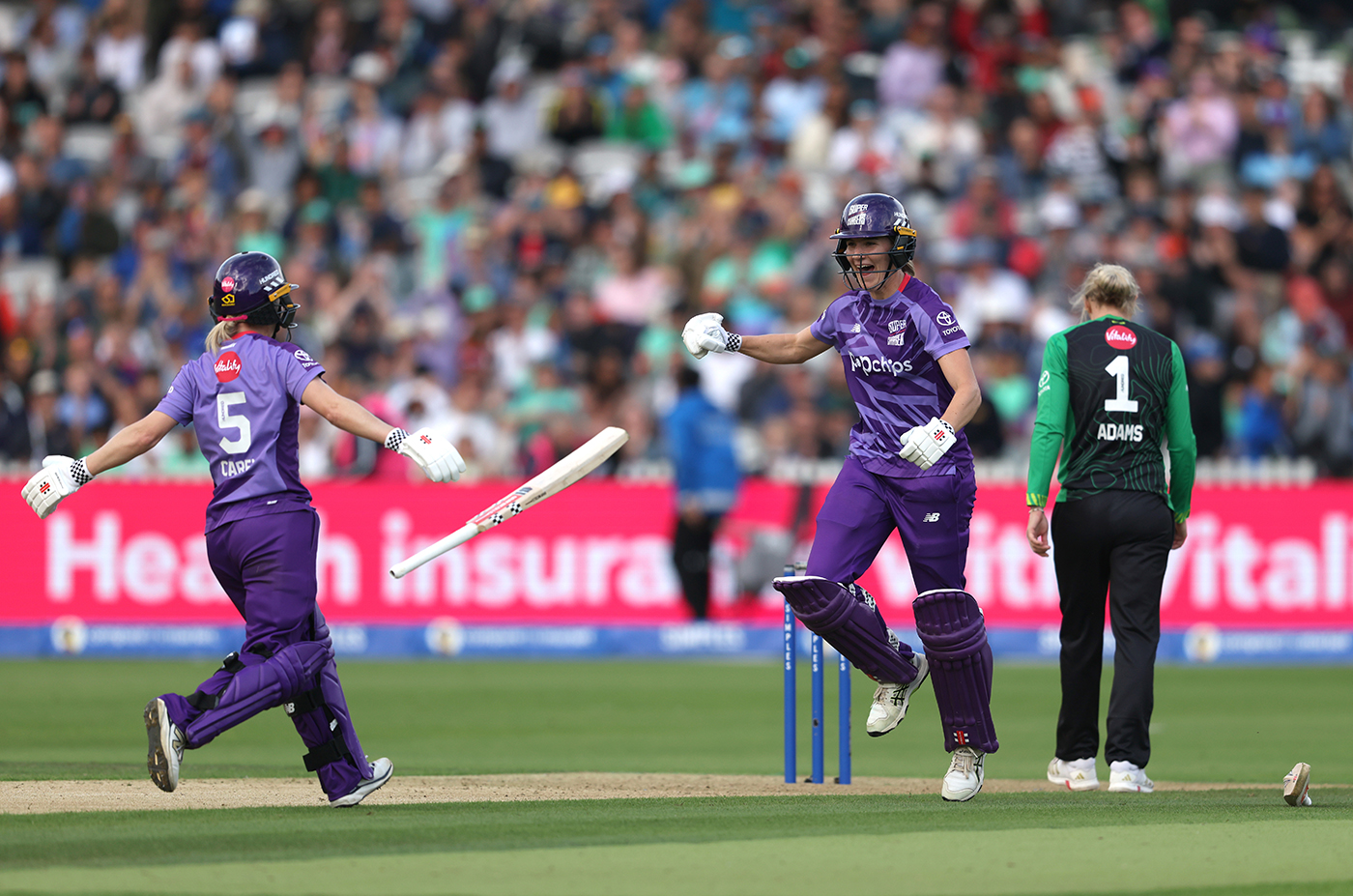 Cross, Sutherland level up as Northern Superchargers clinch Women's Hundred title