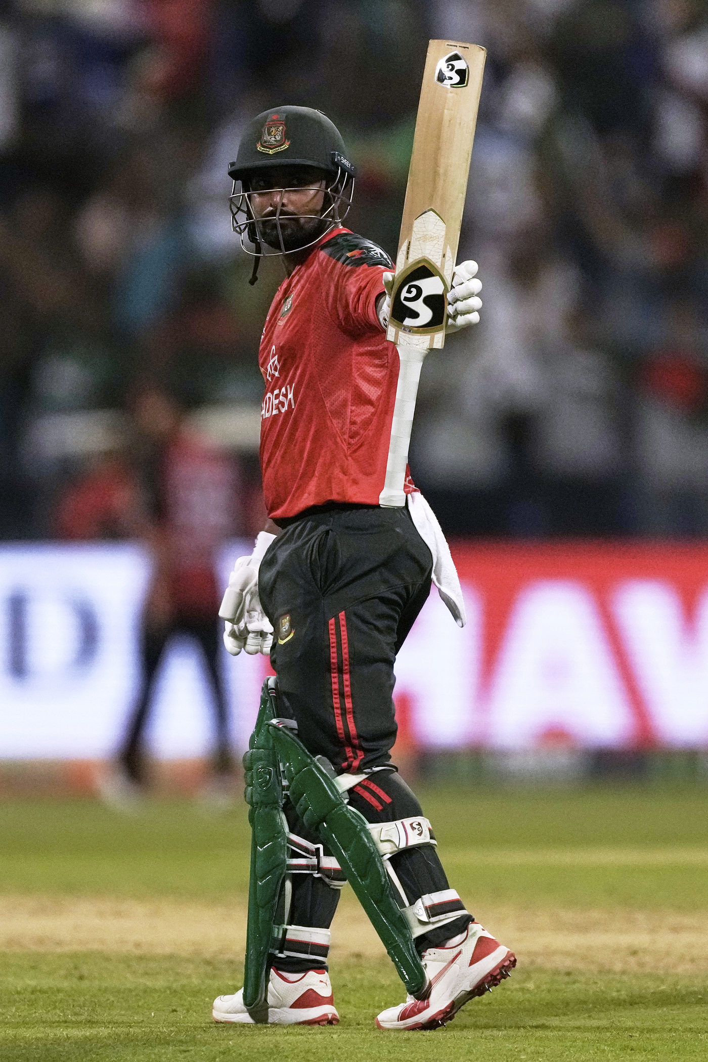 Litton and Emon help Bangladesh level series after Mahedi sets up victory