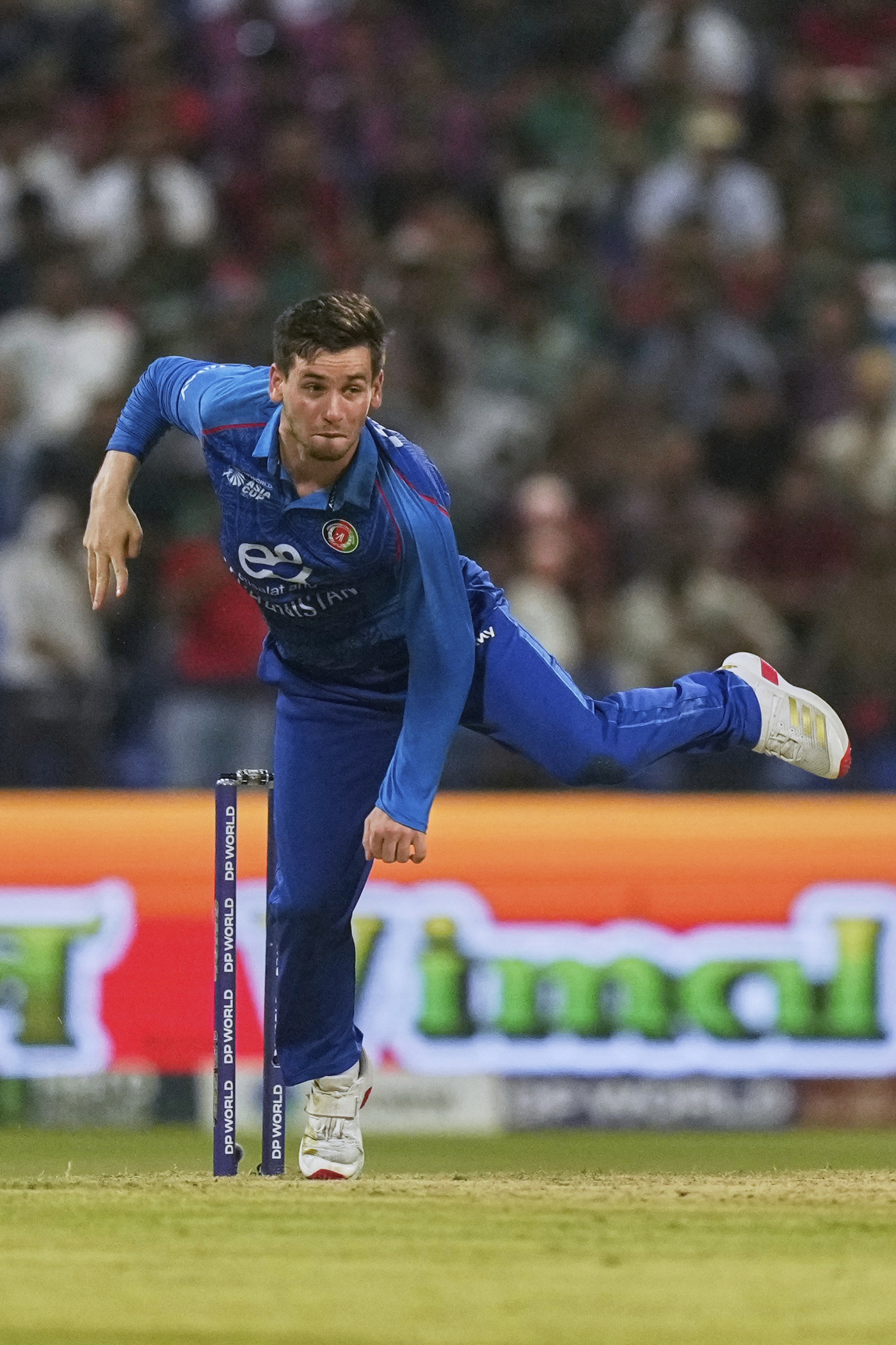 Rashid, Noor limit Bangladesh to 154