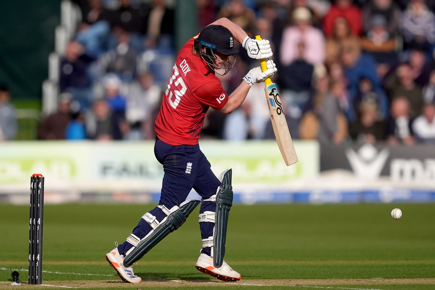 Jordan Cox 75 seals 3-0 sweep for England Lions