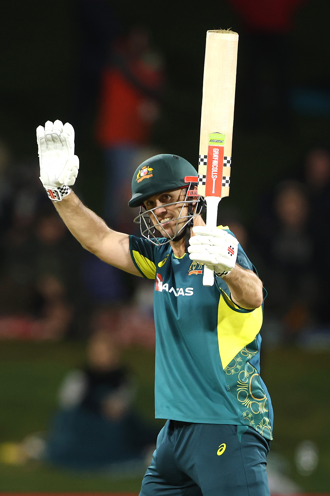 Marsh 103* brushes aside Neesham four-for as Australia clinch series 2-0