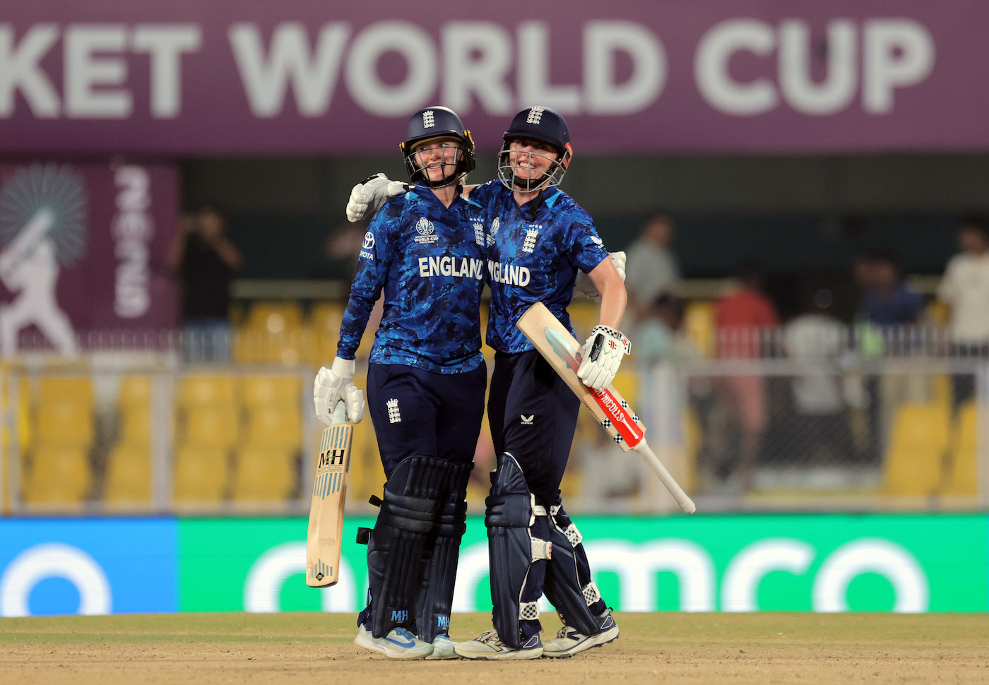 Knight scraps to help England overcome Bangladesh scare