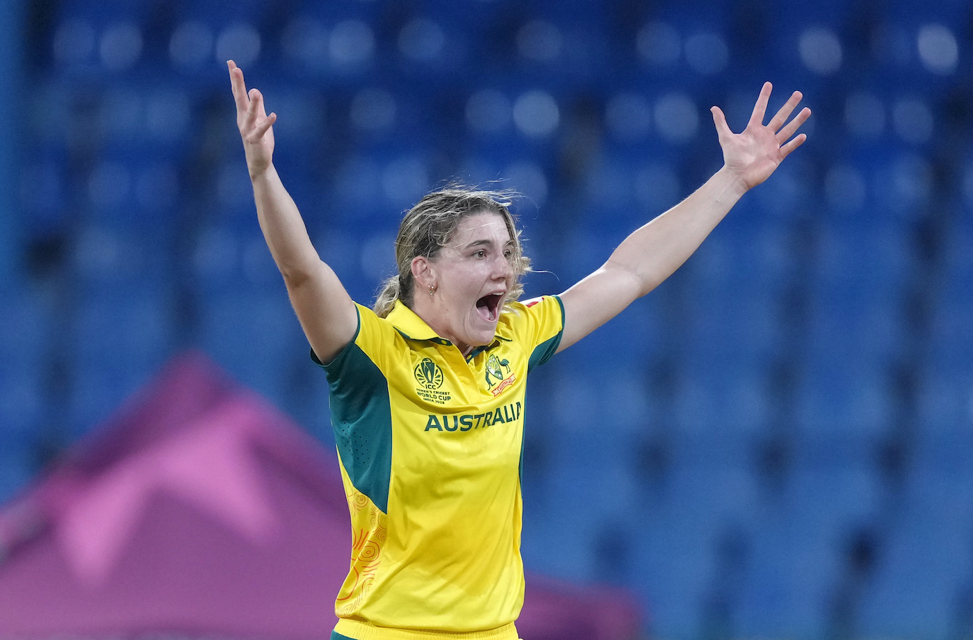 Sutherland wins back-to-back Belinda Clark Awards