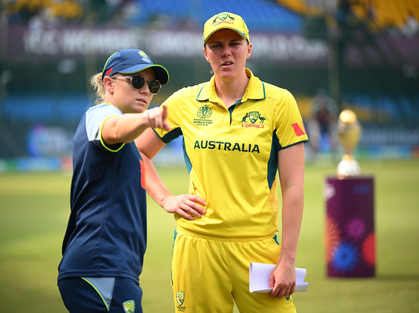 Australia opt to bowl without Healy; SA bring in Jafta, Klaas