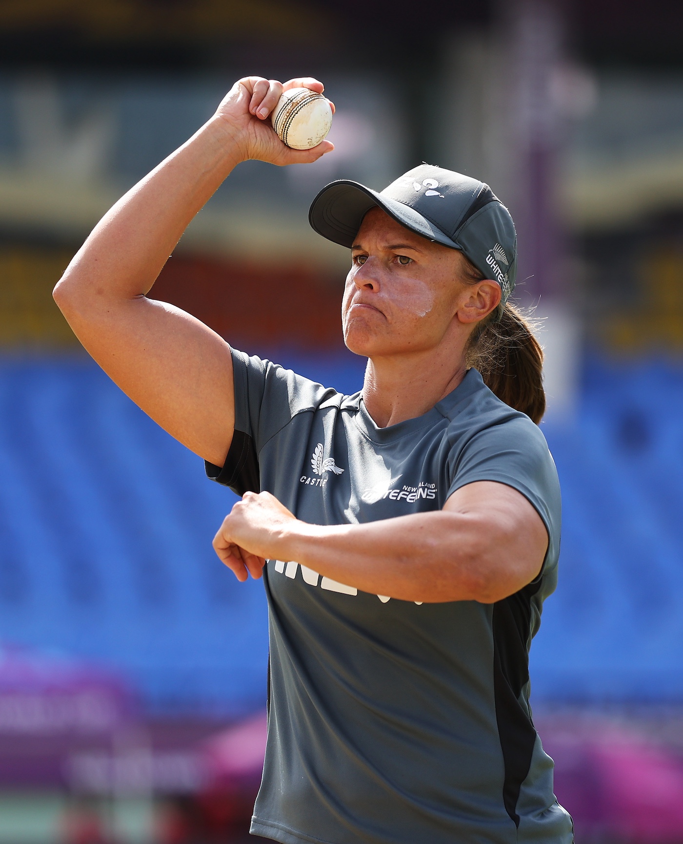 Suzie Bates ruled out for three months with quadricep injury