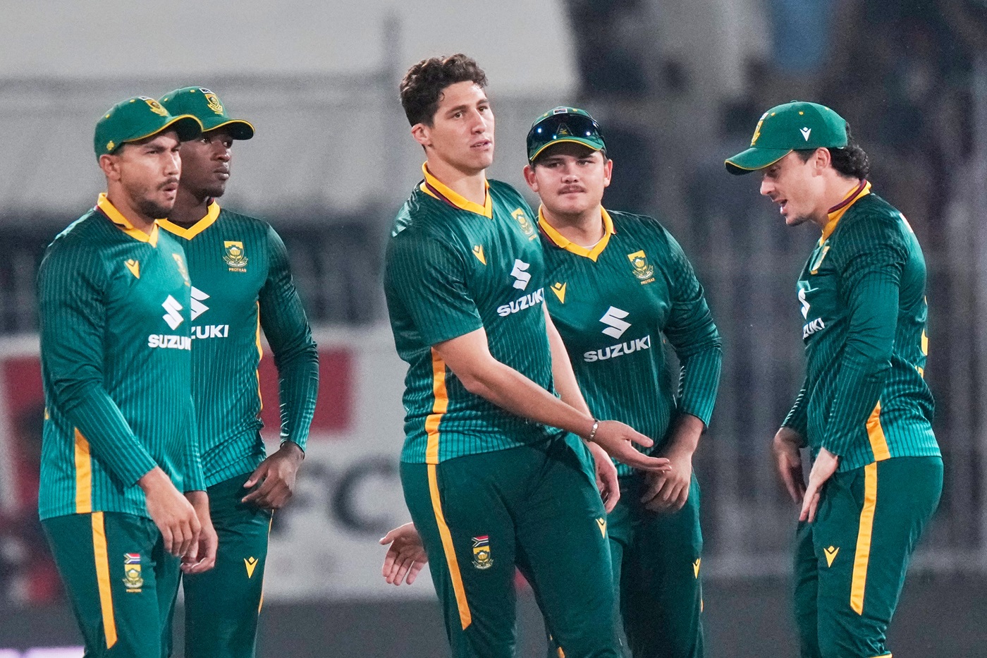 Injured Burger, de Zorzi out of third ODI against India