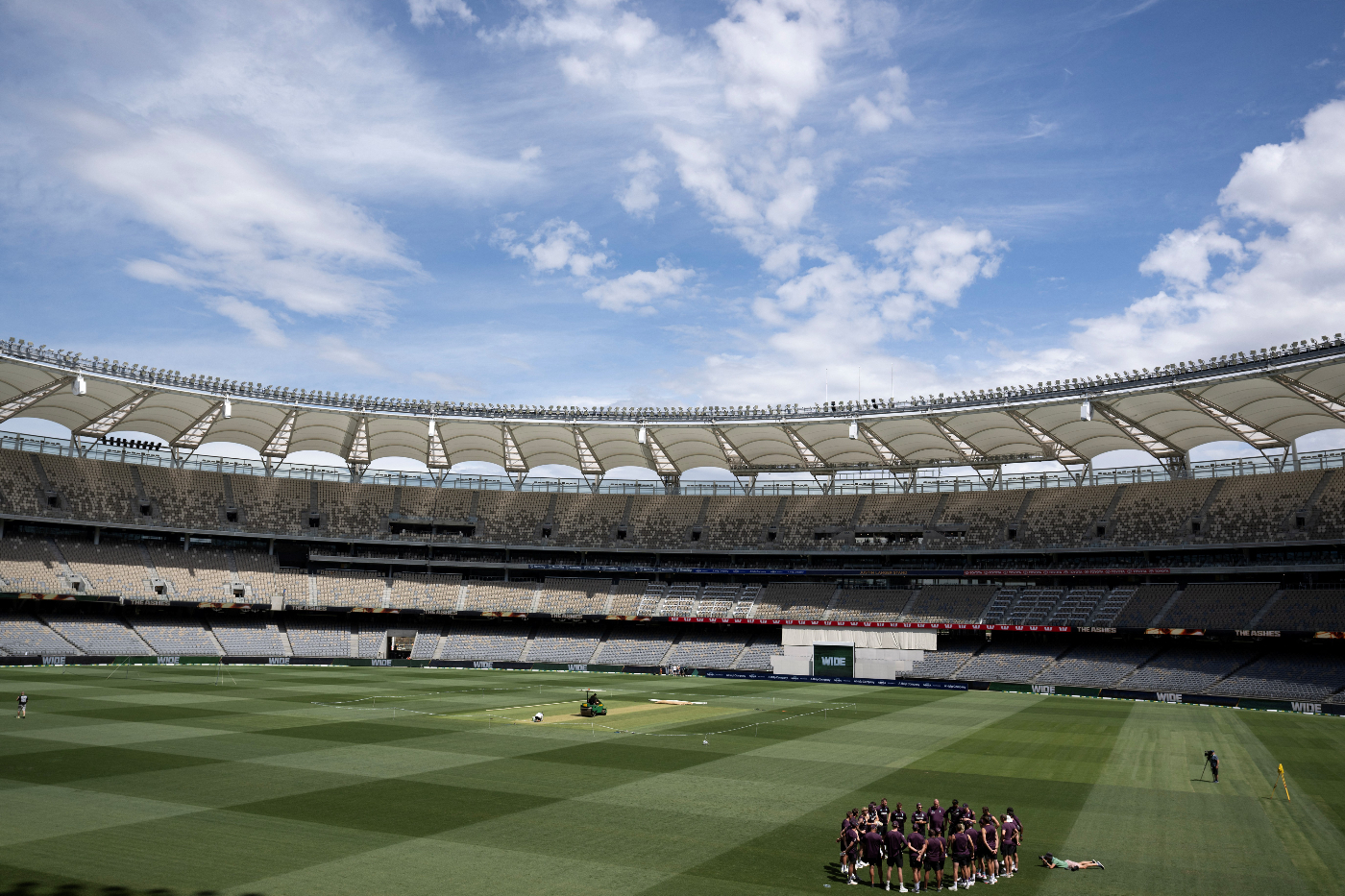Perth curators ride the storms as pitch battle adds Ashes intrigue
