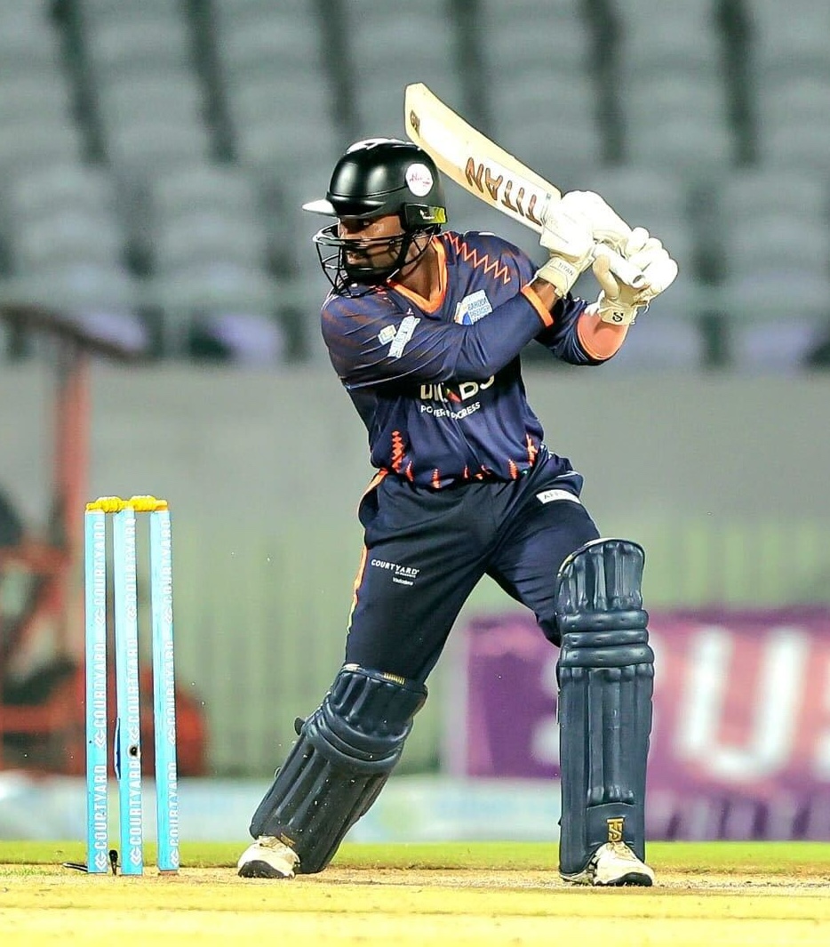 Debutant Amit Pasi's record ton leads Baroda to victory against Services