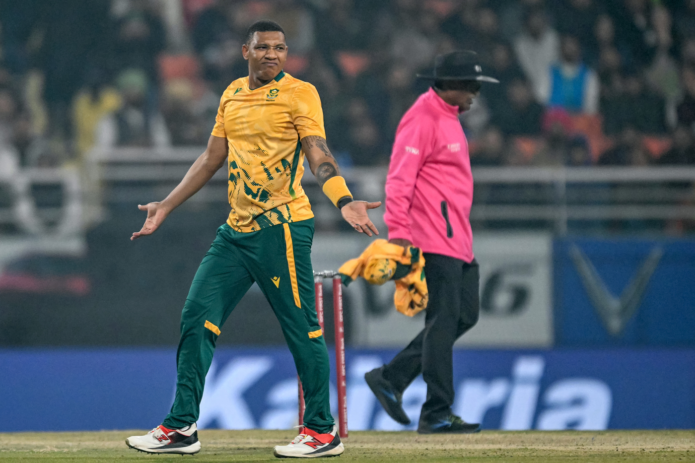 Injured Baartman out of Australia ODIs, Duan Jansen named replacement