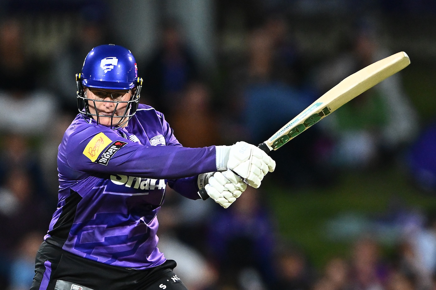 Lizelle Lee's 77 takes Hobart Hurricanes to first WBBL win