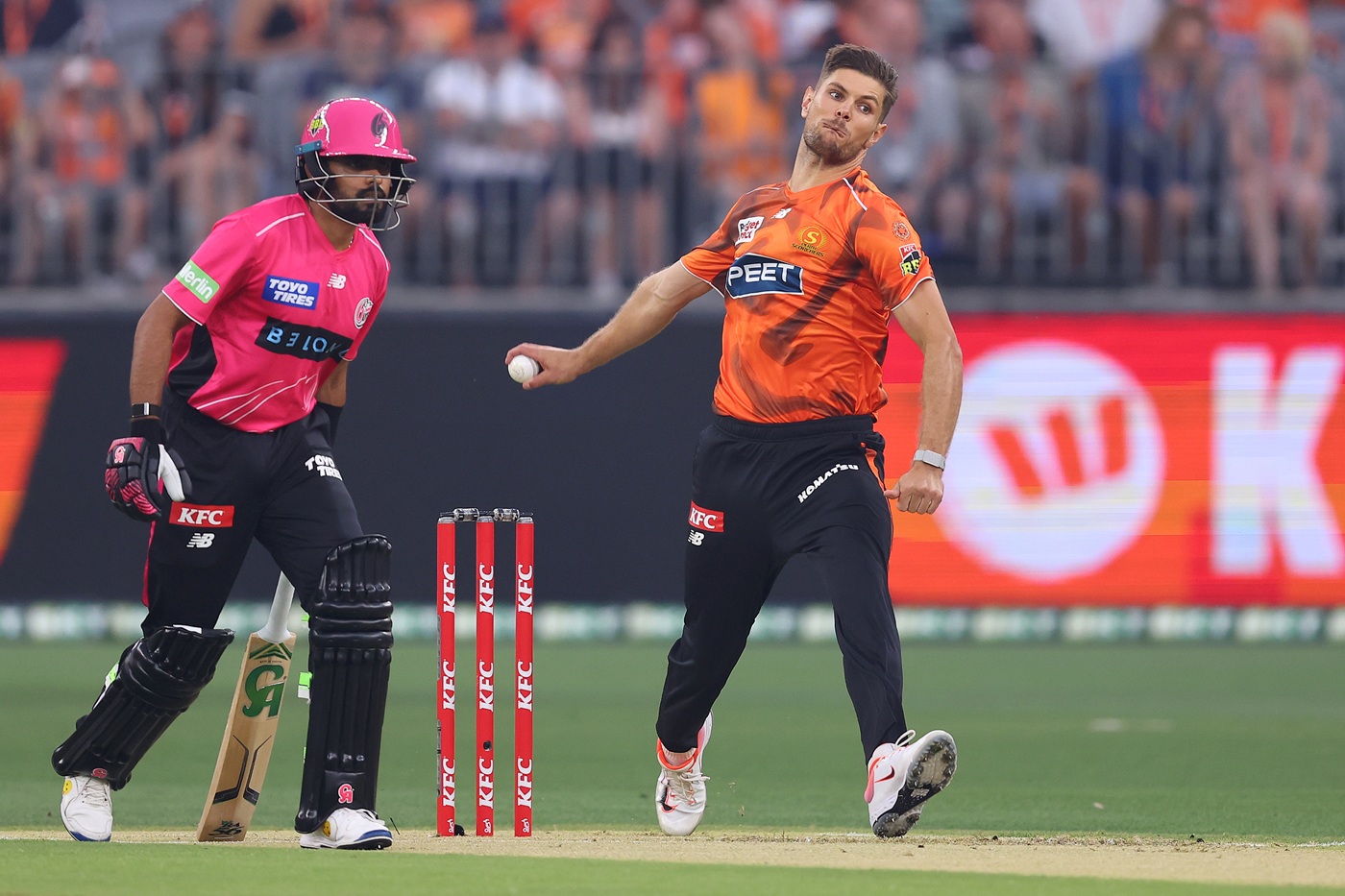 Connolly leads Scorchers to victory in BBL season opener