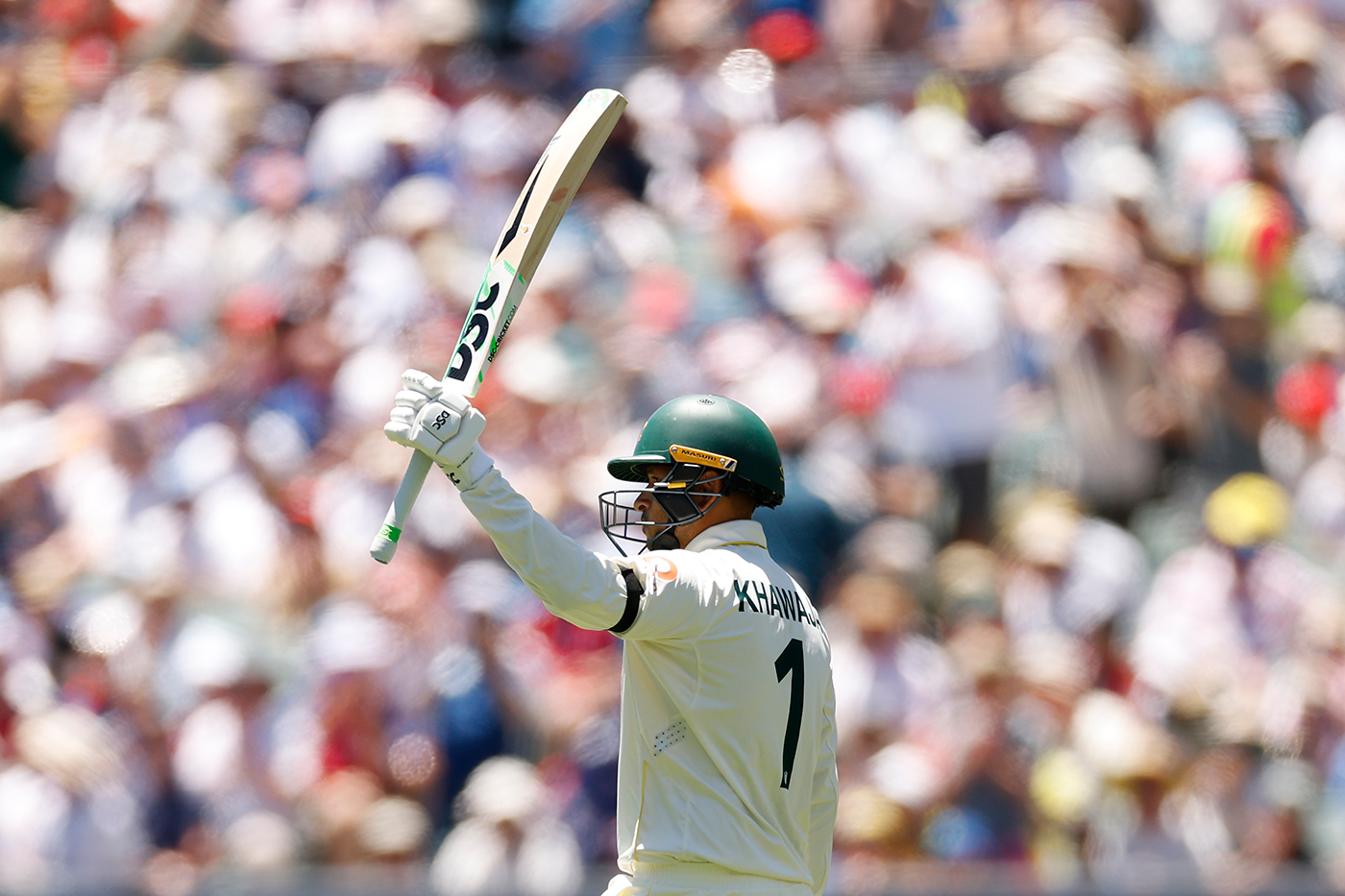 Khawaja locked in for Sydney amid uncertainty over his future