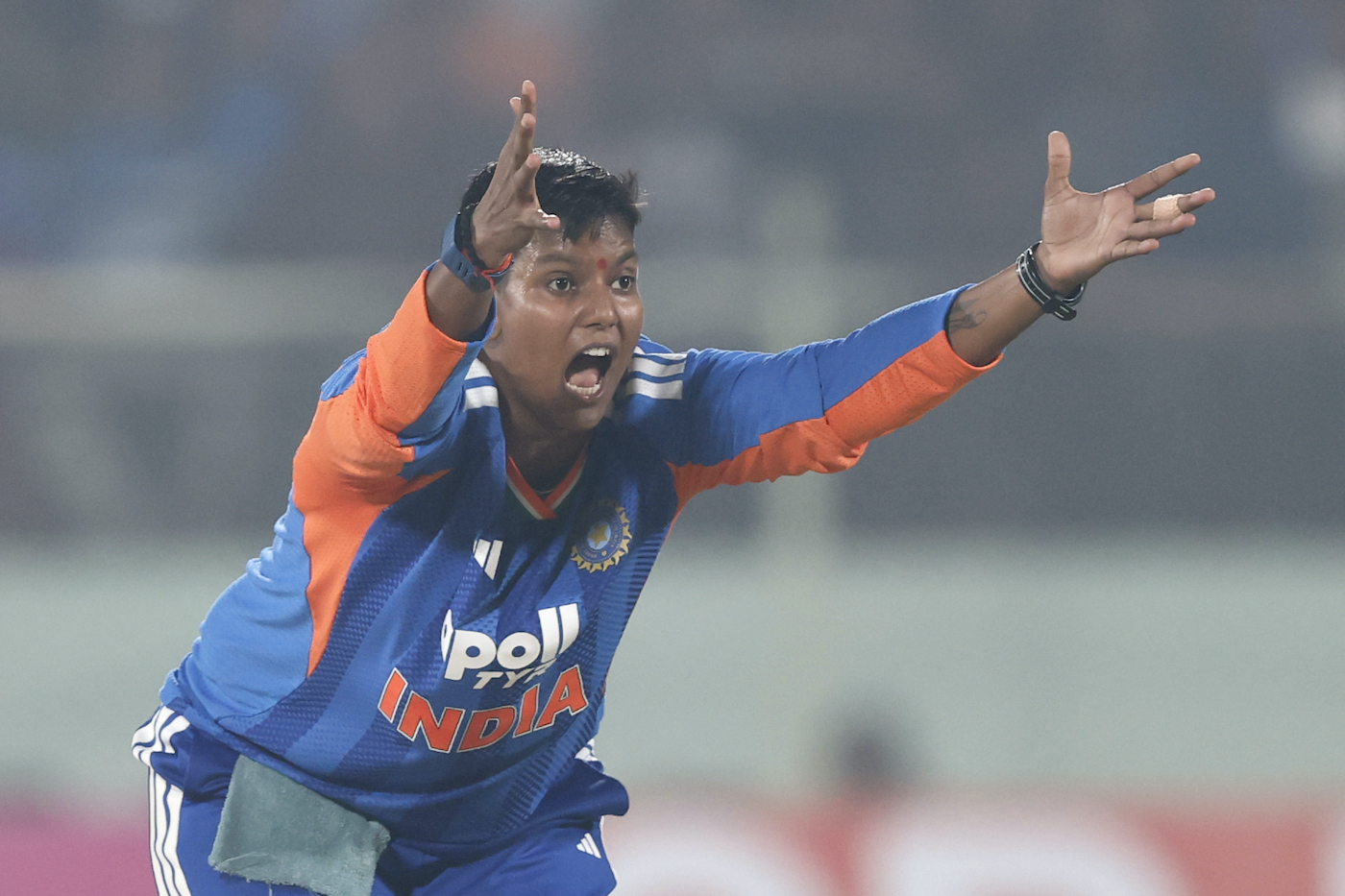 Deepti becomes No. 1 T20I bowler; Wolvaardt tops ODI batting charts
