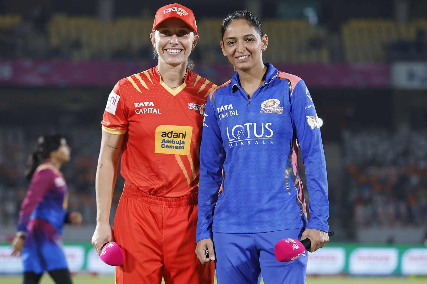 Gujarat Giants bat first against Mumbai Indians for a spot in the Eliminator
