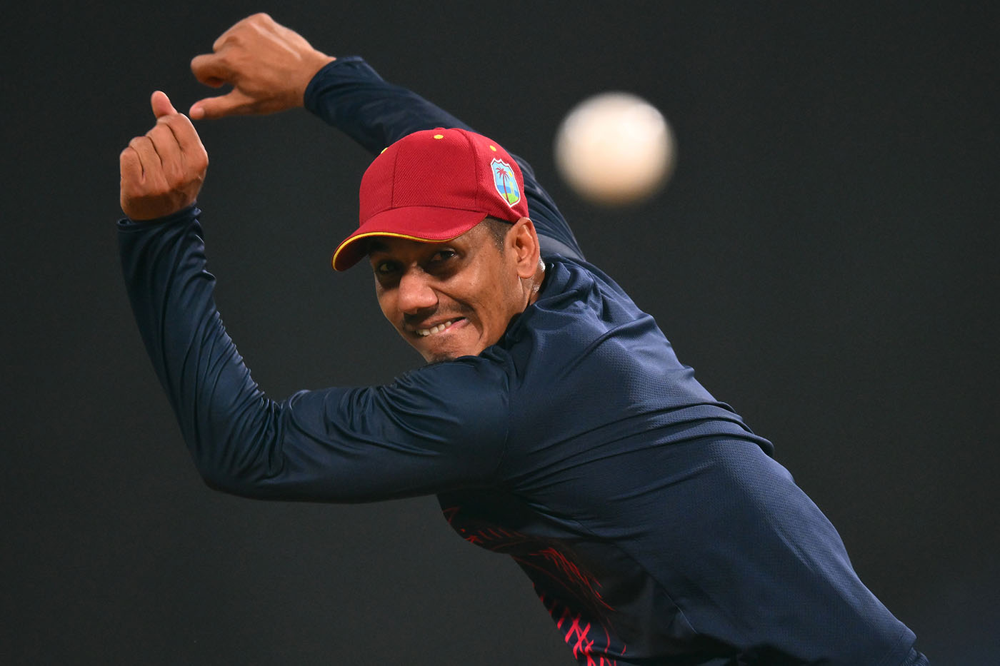 West Indies bring in Motie and bowl; India unchanged