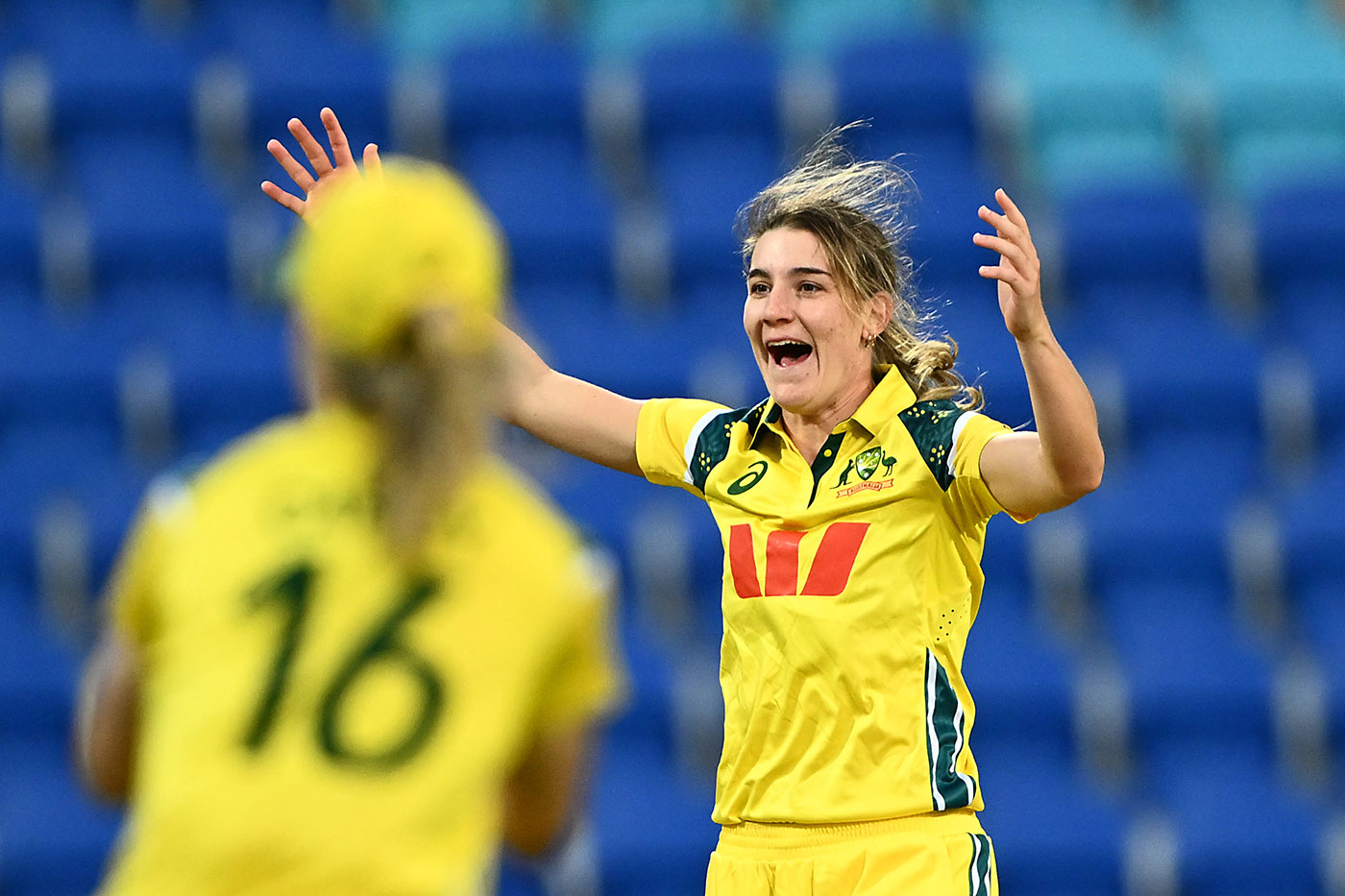 Sutherland rested from West Indies tour, Molineux 'expected' to play