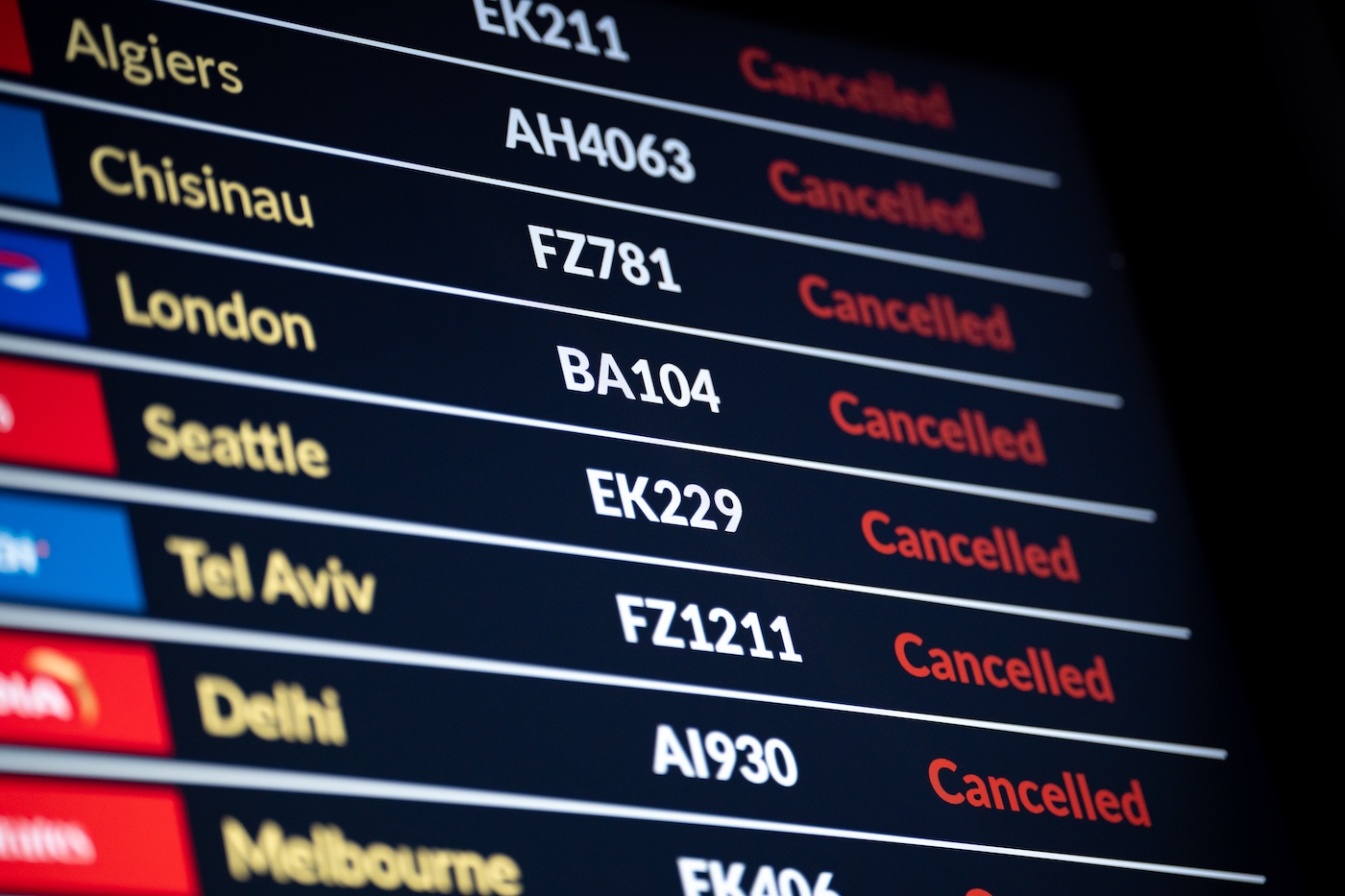 Sammy issues plea as West Indies remain stuck in Kolkata hotel