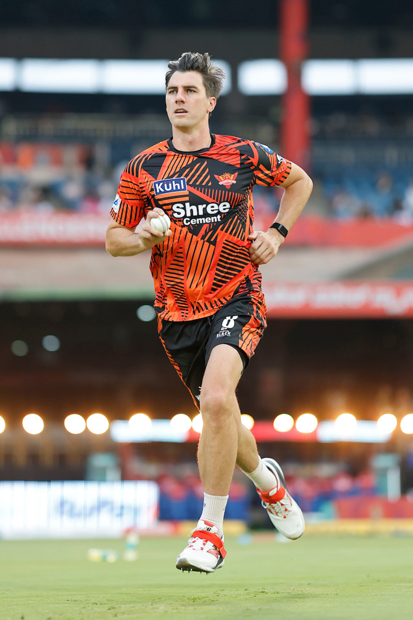 Cummins heads back home for final scan on injured back Cummins heads back home for final scan on injured back