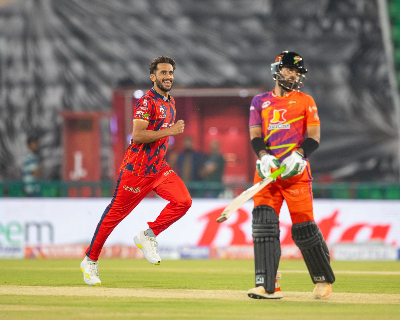 Hasan Ali's death-bowling masterclass proving the difference for Karachi Kings