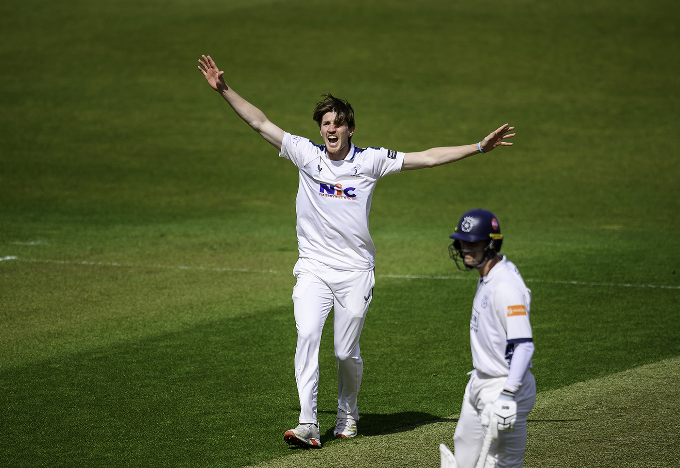 Yorkshire battle for defendable target as low-scoring thriller heads for showdown