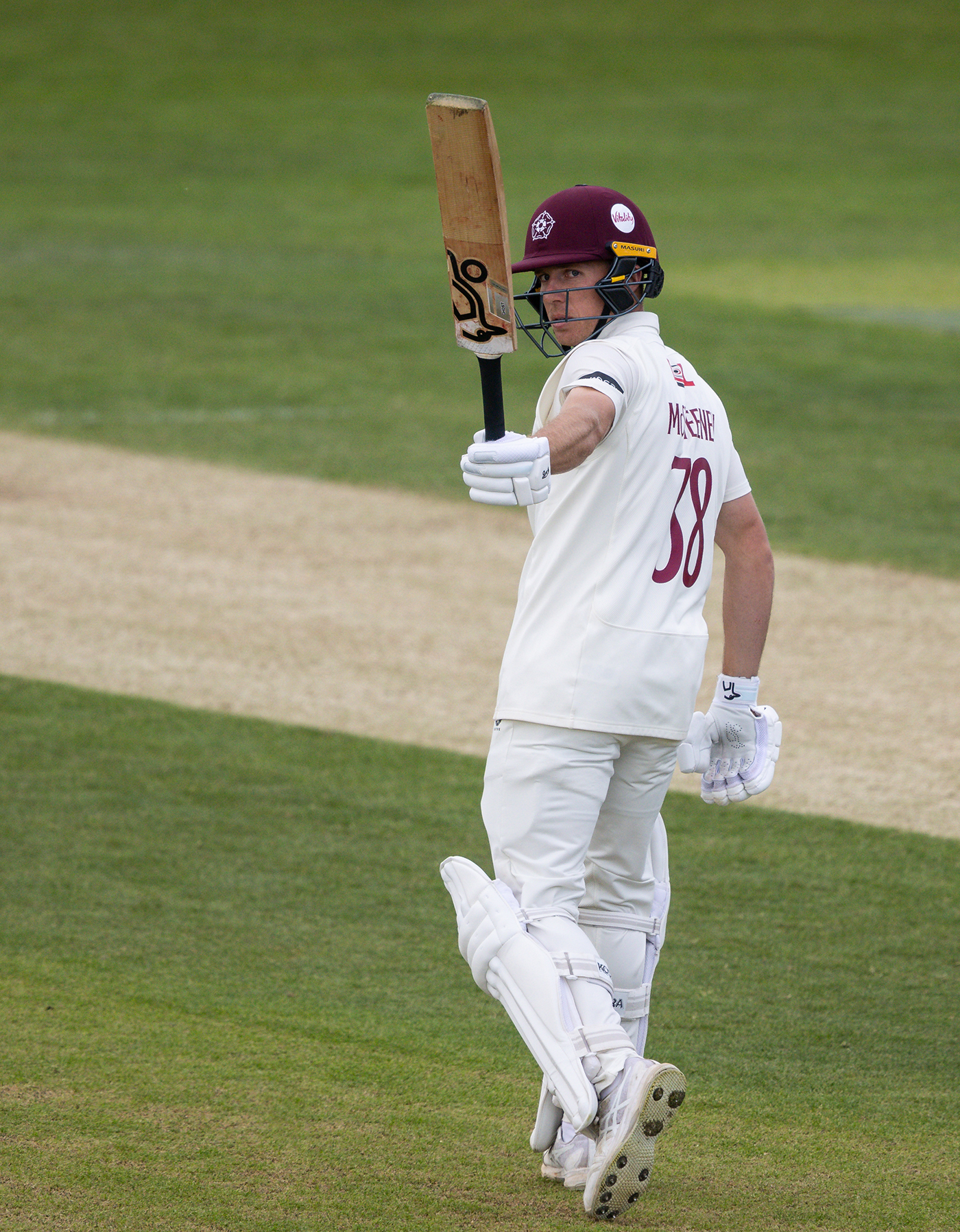 McSweeney, Sales guide Northants reply to Middlesex 341