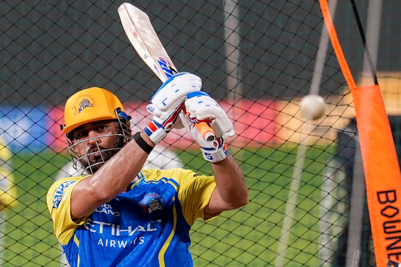 MI, CSK to take decision on Rohit and Dhoni on matchday