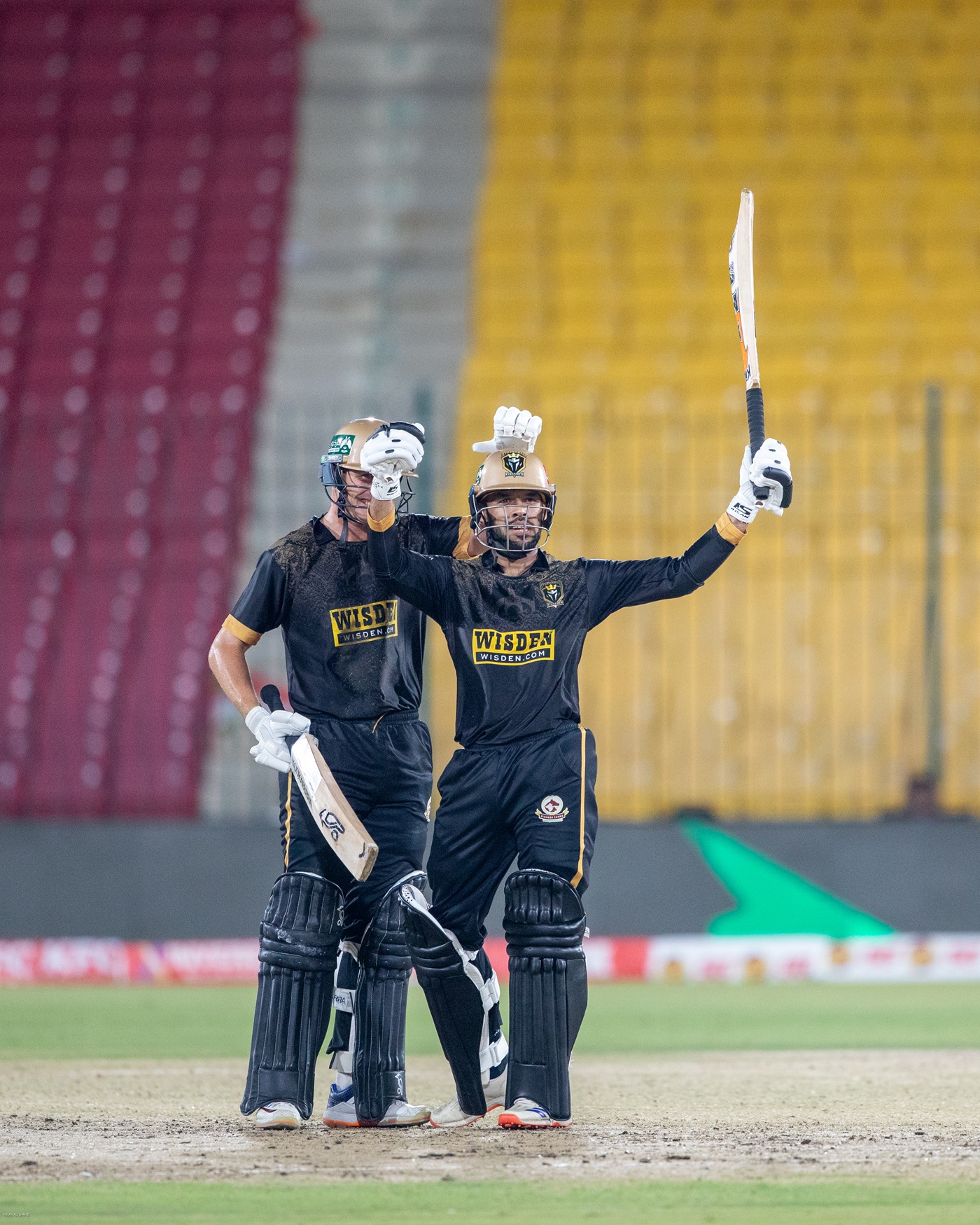 Usman's century trumps Smith's as Kingsmen ace 214 chase