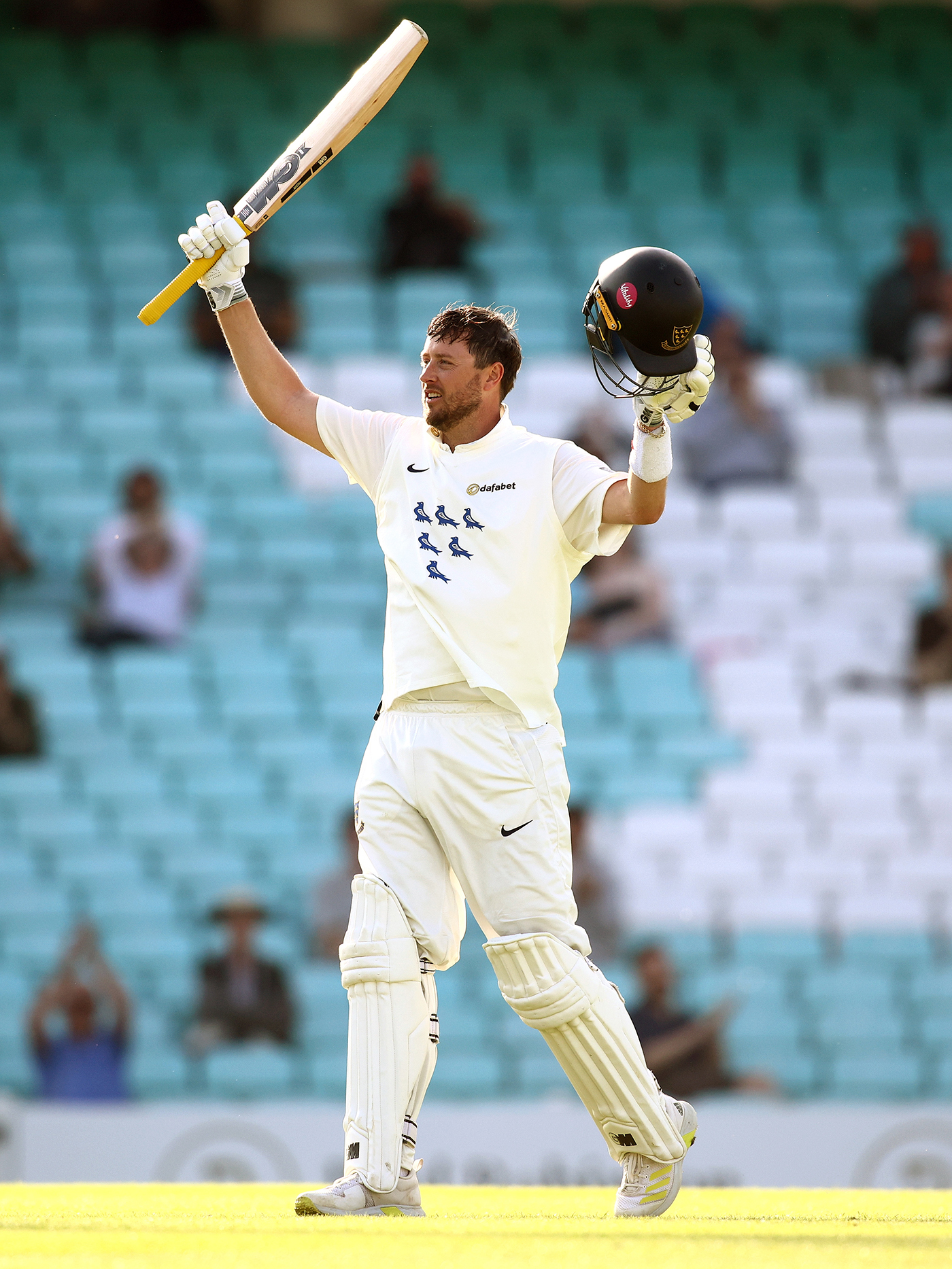 Robinson, Carson centuries lead stunning Sussex turnaround