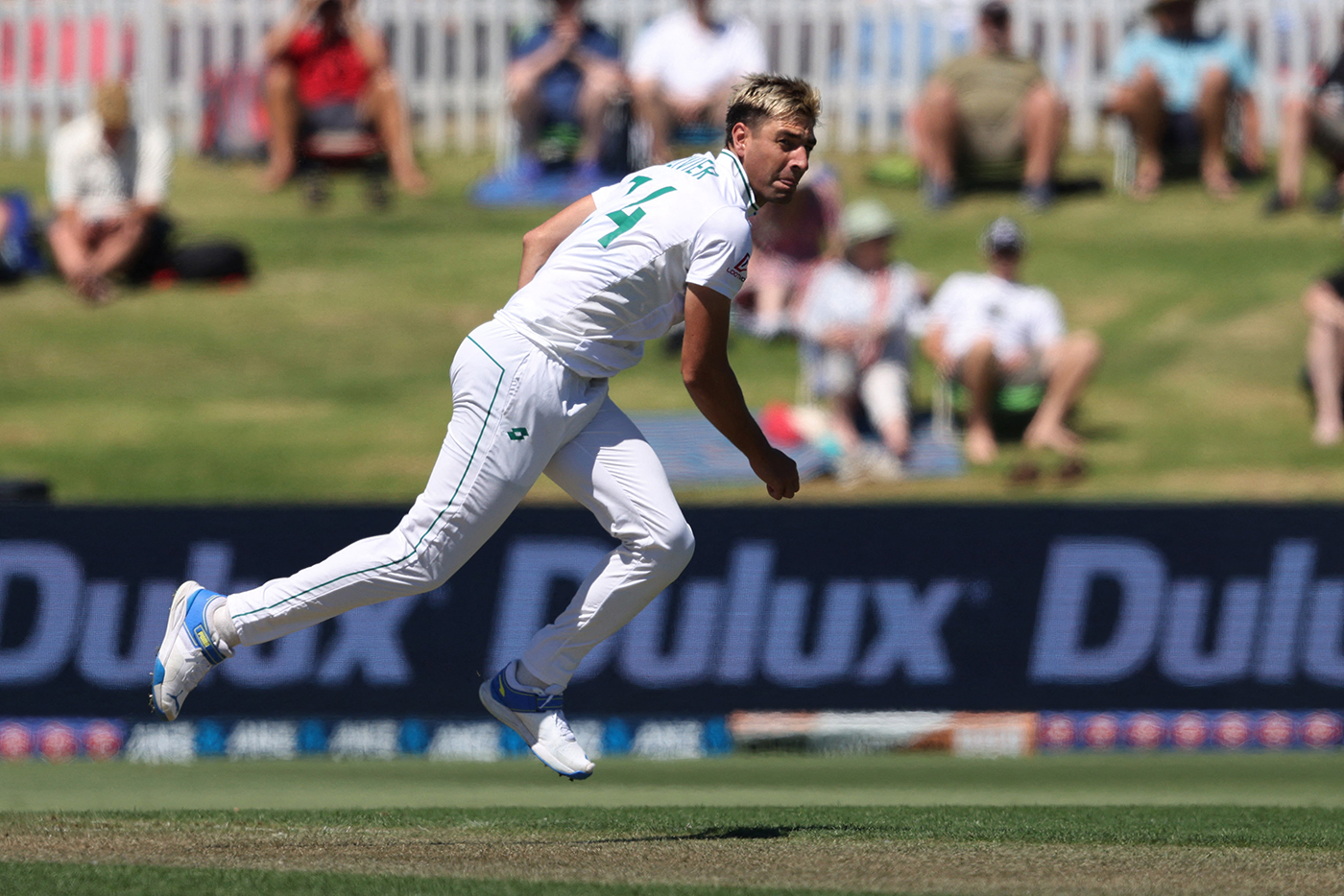 Duanne Olivier fast-tracked to Durham after Kemar Roach injury