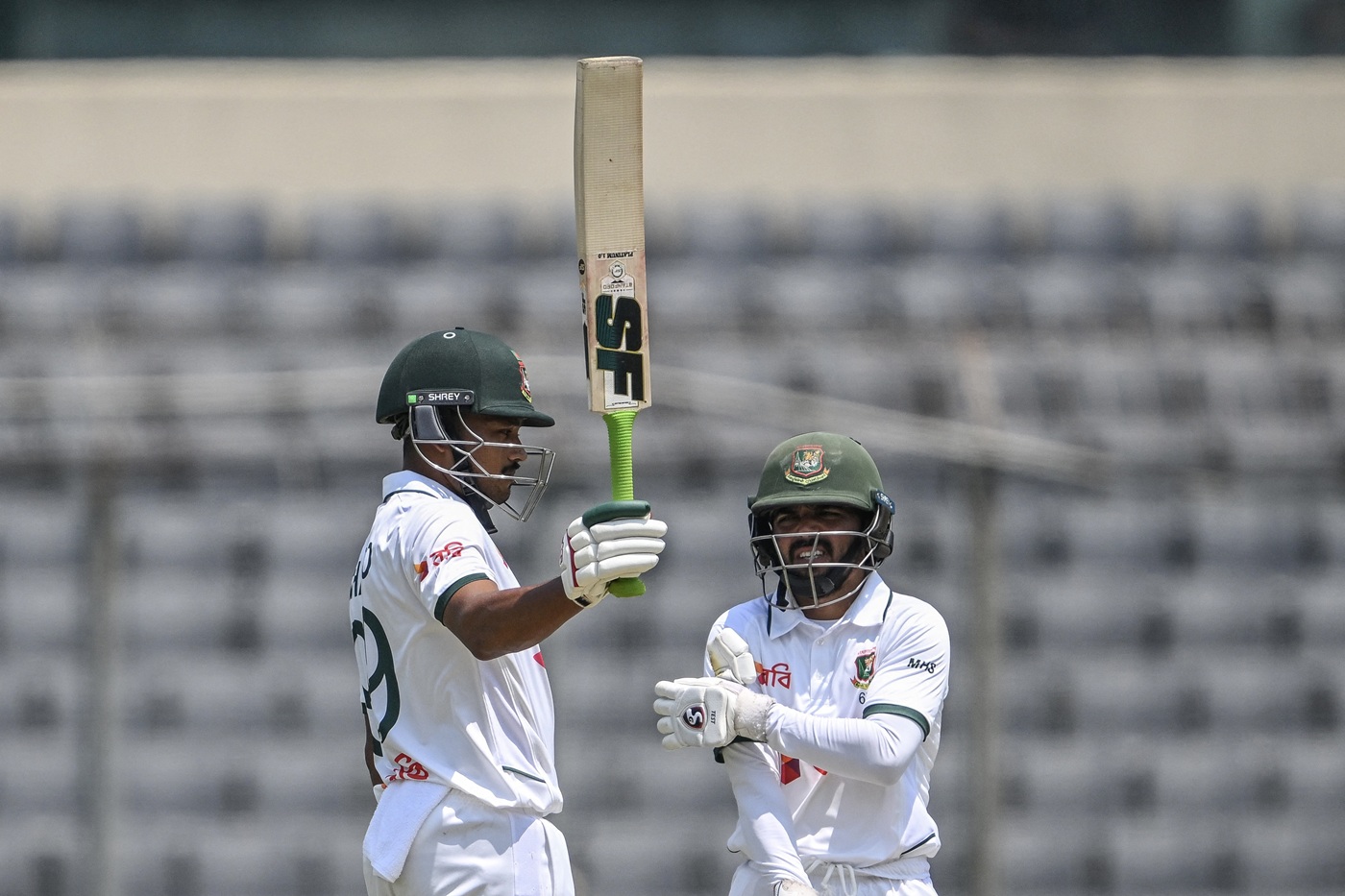 Shanto ton, Mominul fifty frustrate Pakistan in second session of Mirpur Test
