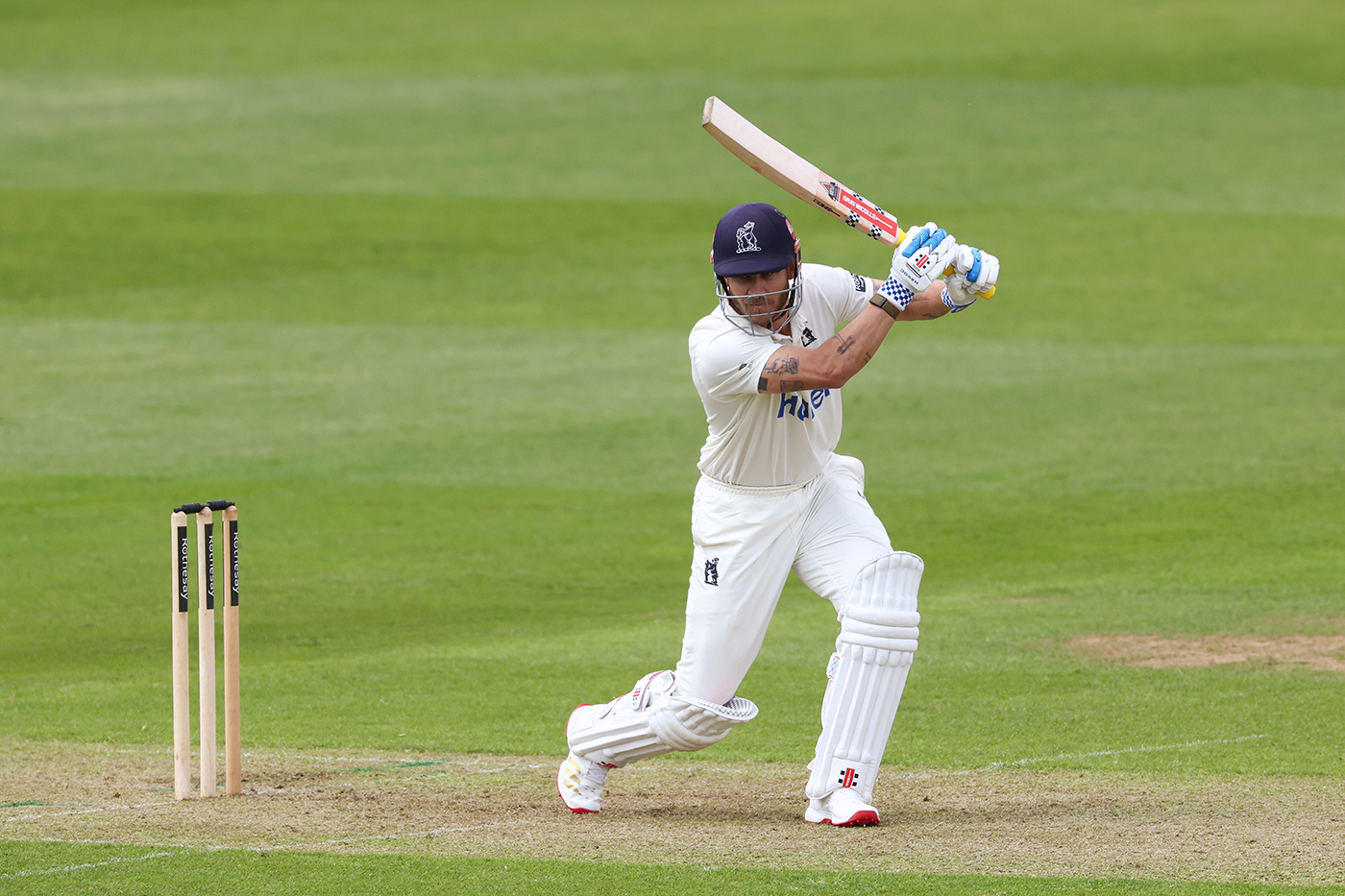 Hain's Rearguard Denies Yorkshire Victory at Headingley