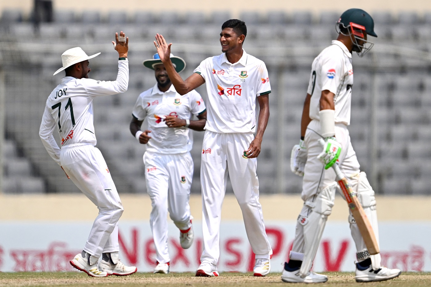 Nahid Rana rips through Pakistan to seal a final-session win for Bangladesh