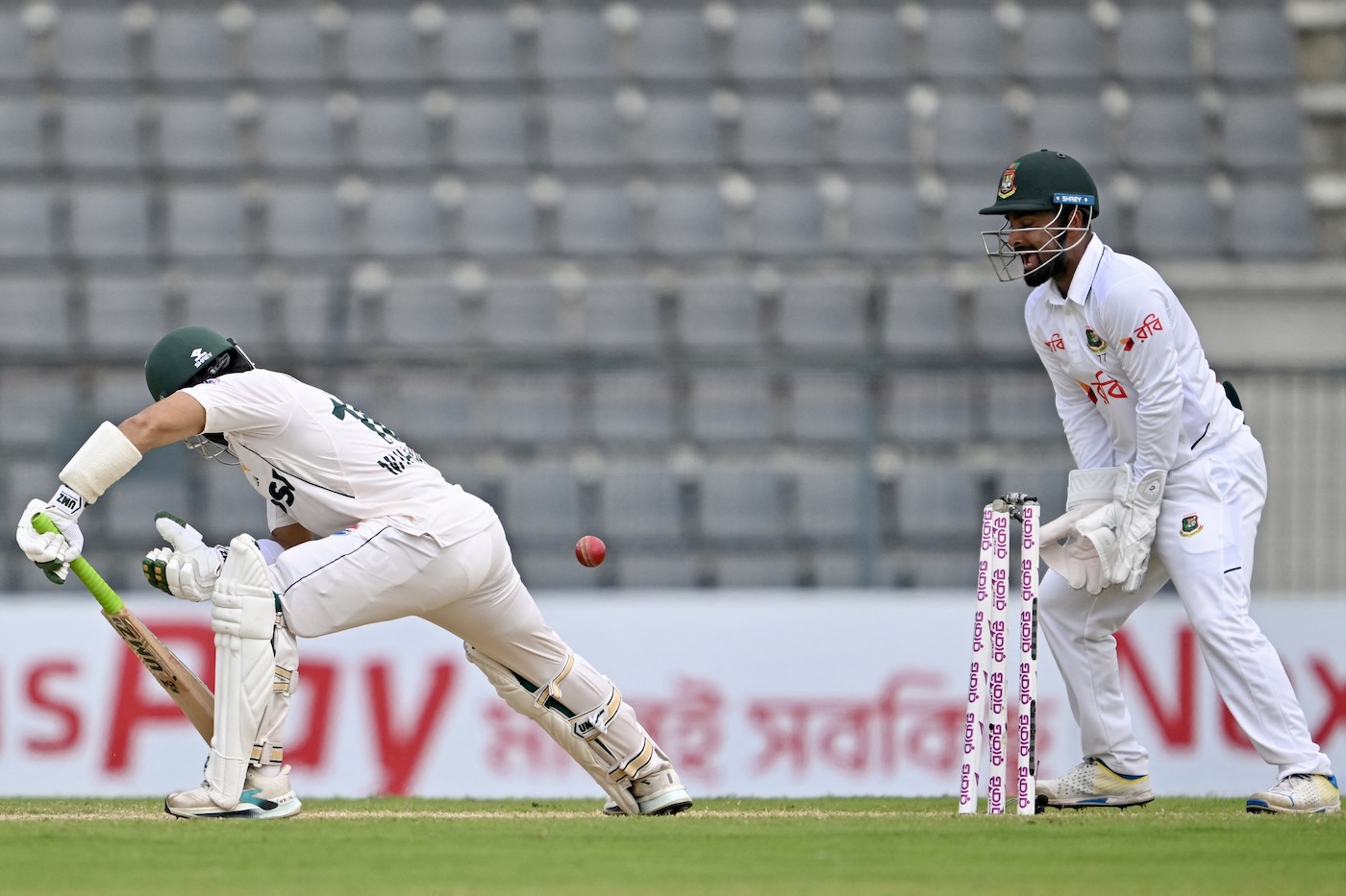 Taskin, Mehidy, Taijul, Mahmudul put Bangladesh well in front