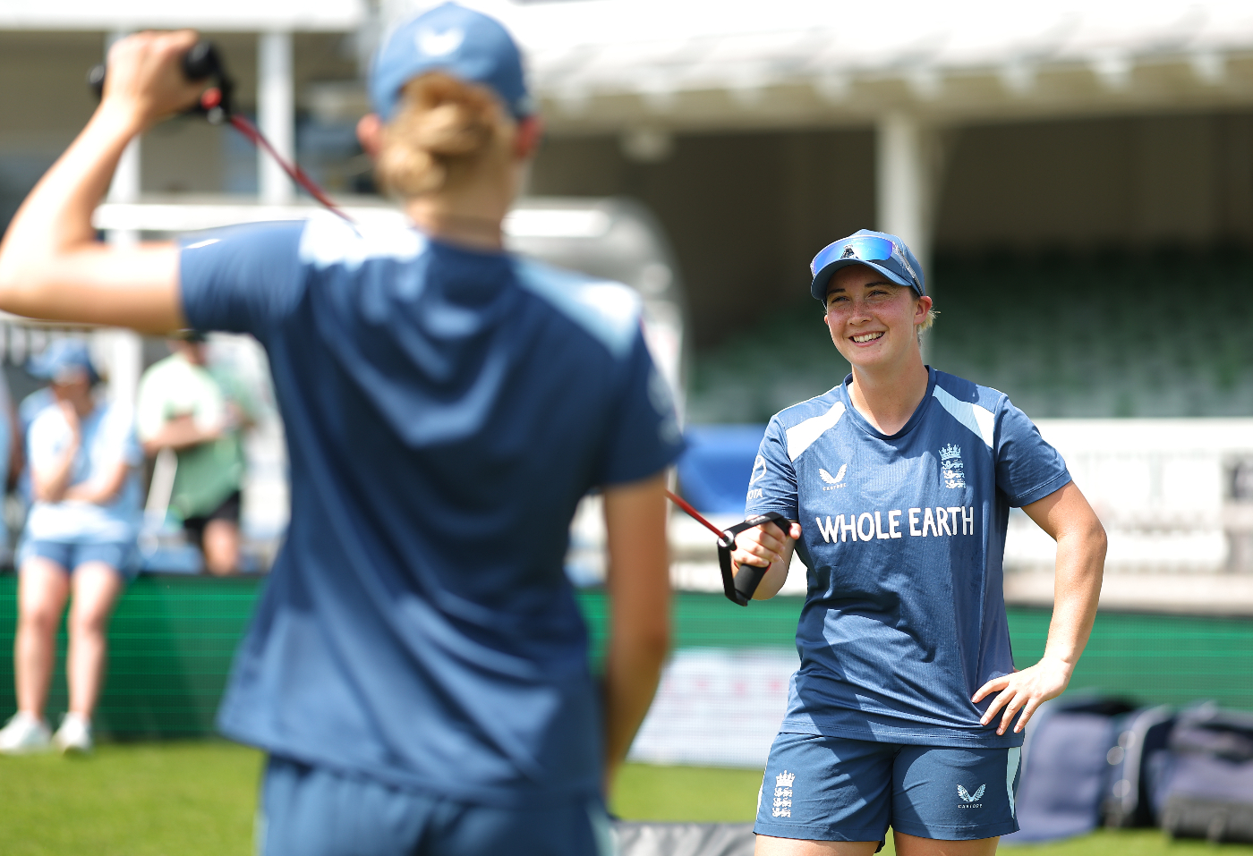 New Zealand bat first at sunny Canterbury