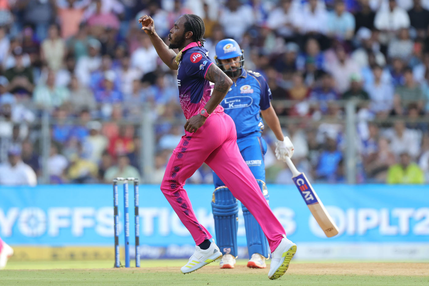 All-round Archer helps RR secure last playoffs spot