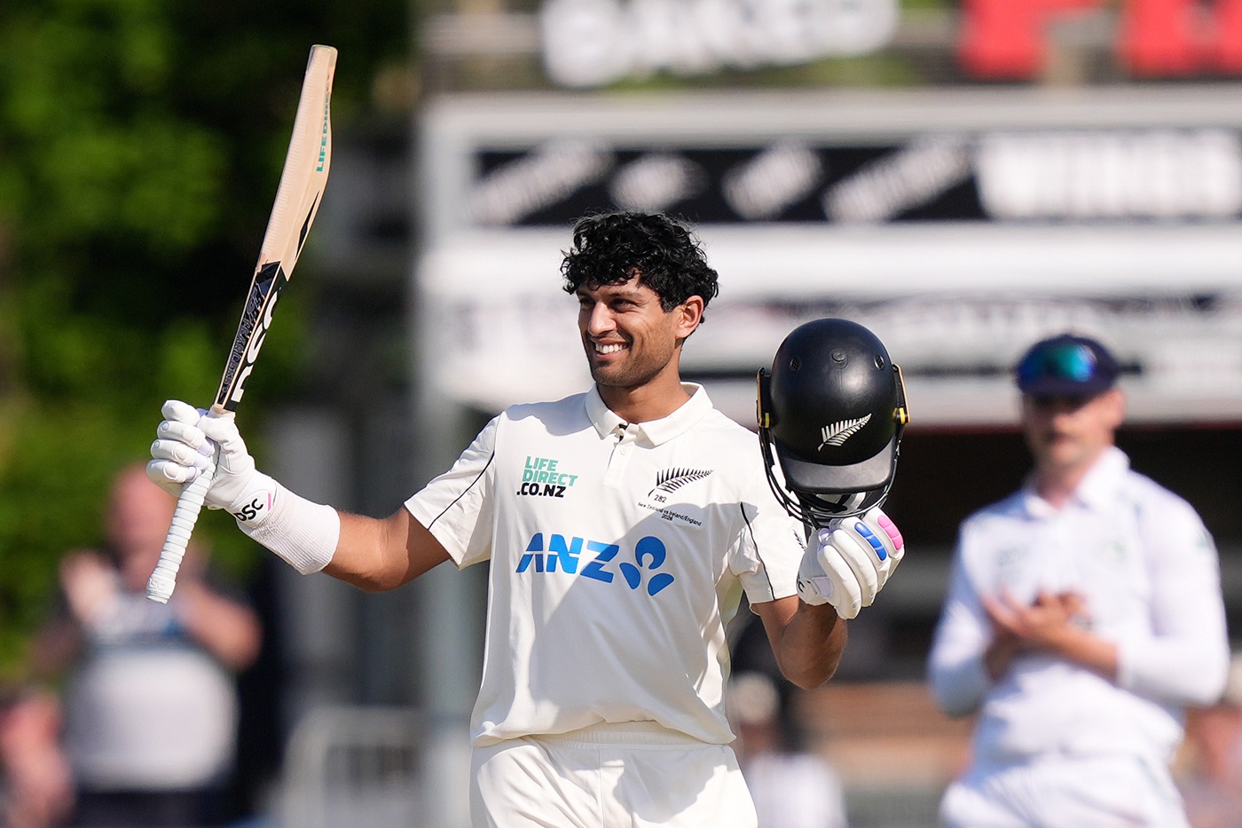 Ravindra and Blundell tons lead New Zealand revival
