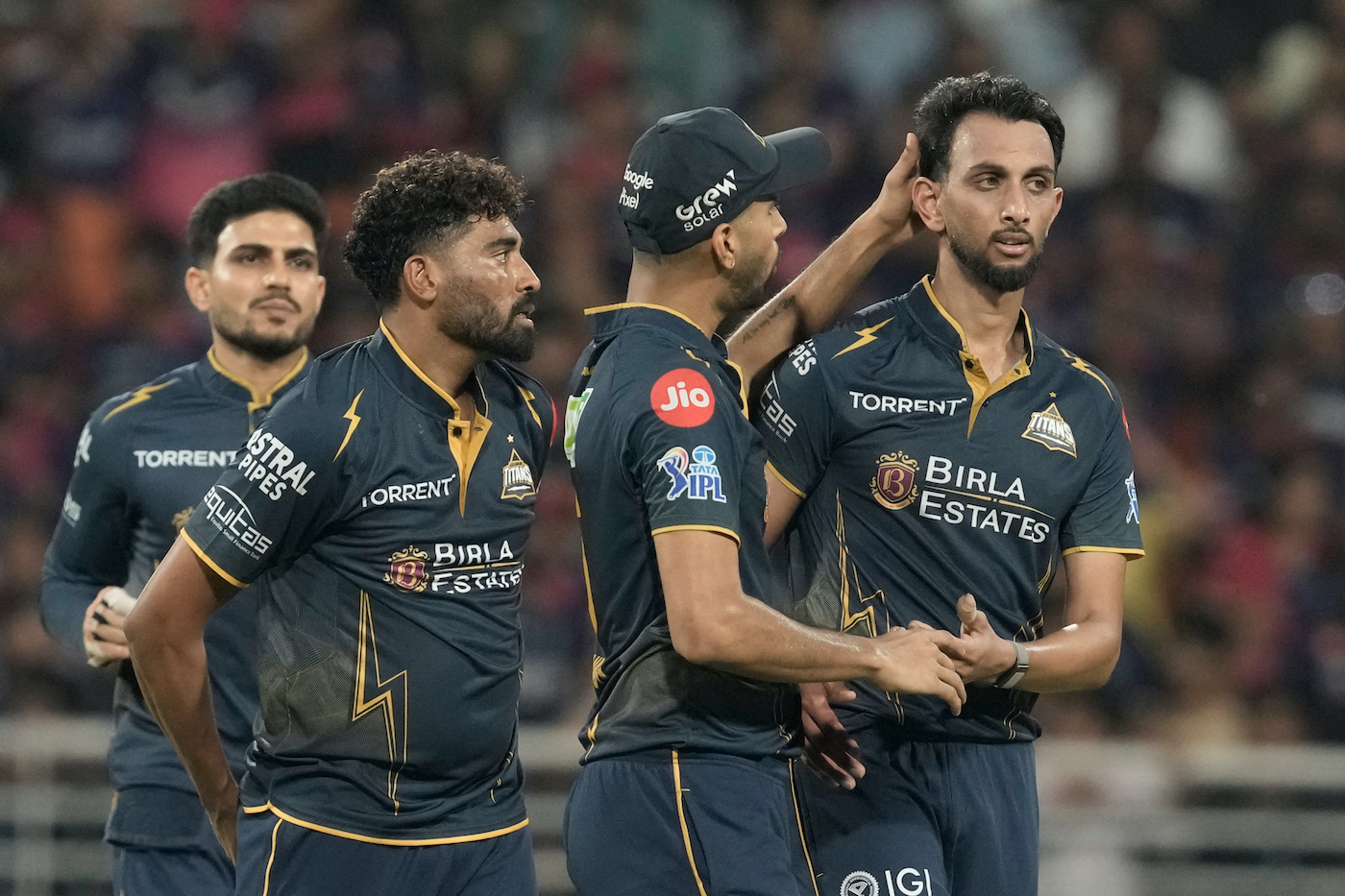 Storm delays Gujarat Titans' arrival in Ahmedabad for IPL final