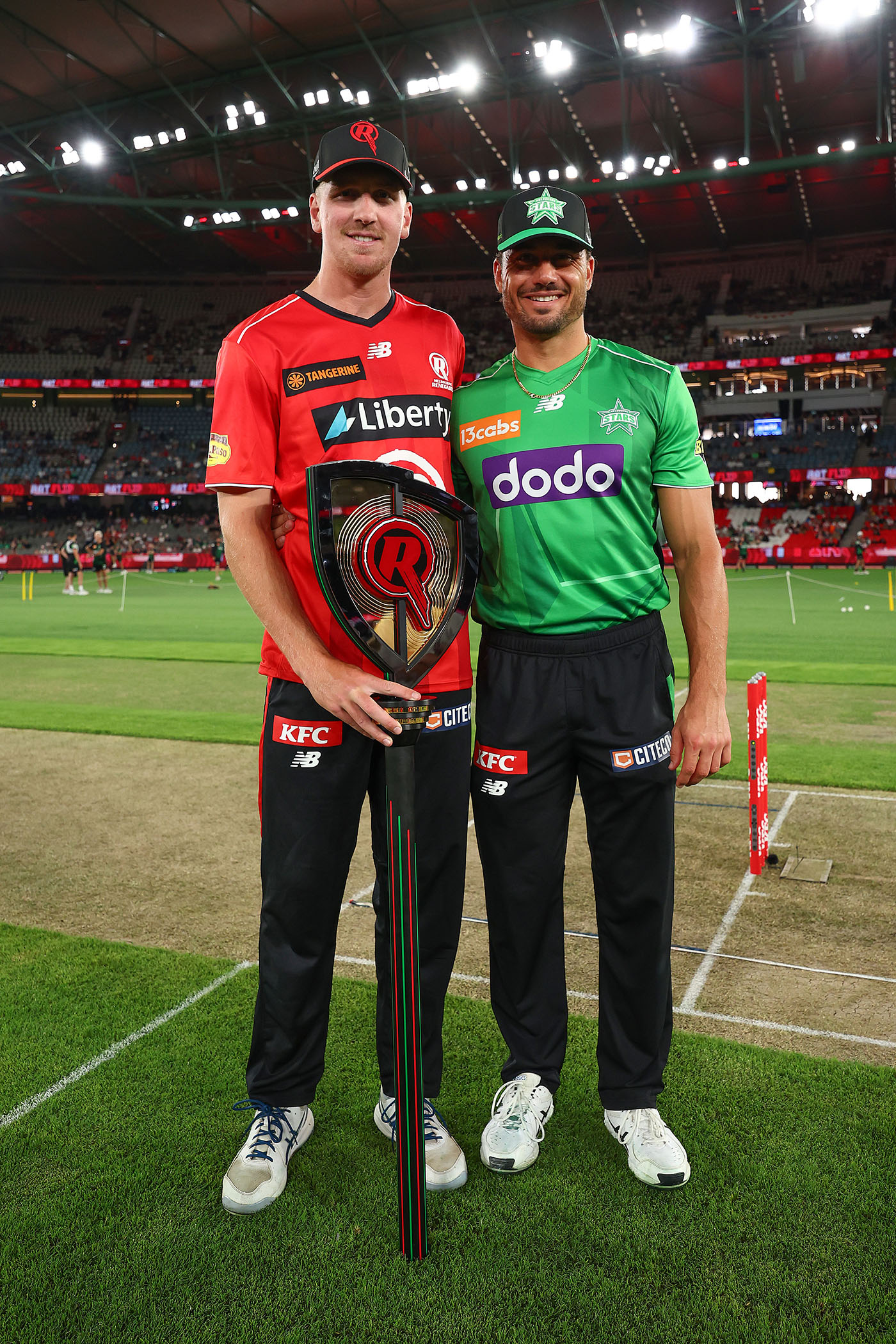 Melbourne Stars and Renegades set to merge, second franchise to be sold in full
