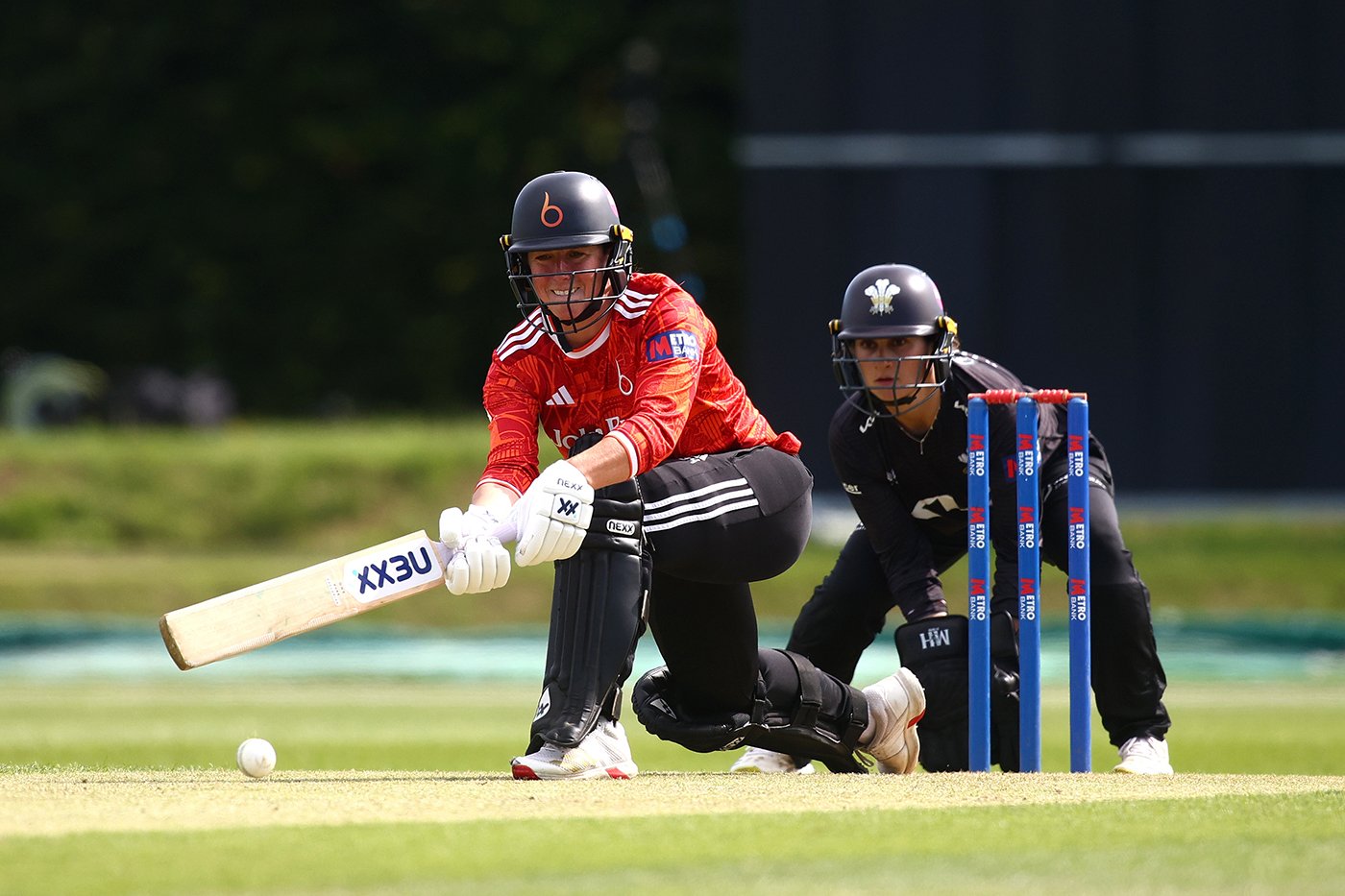 Elwiss Leads Blaze to Top After Surrey’s Defeat
