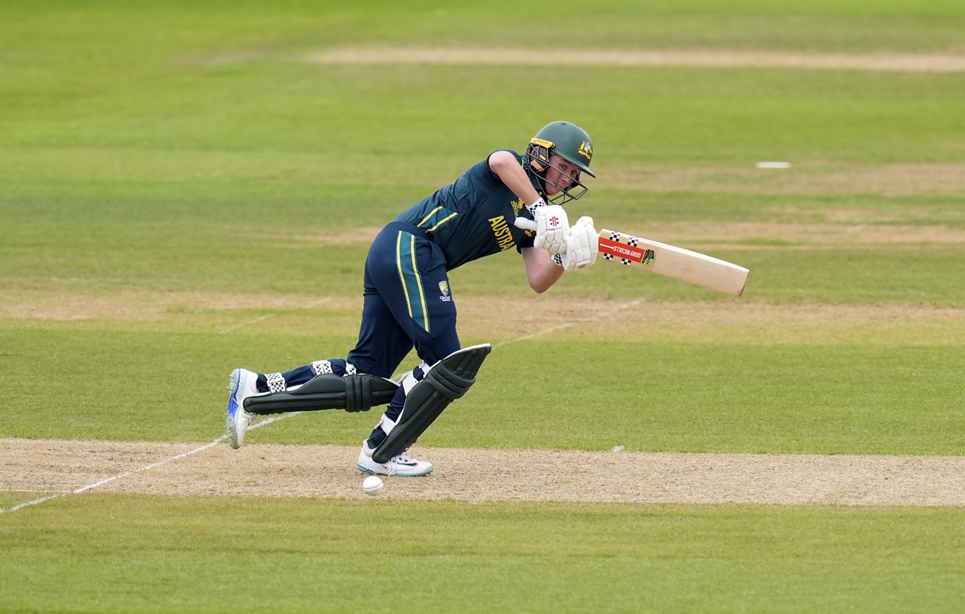 Unchanged Australia bat first at Headingley against Pakistan