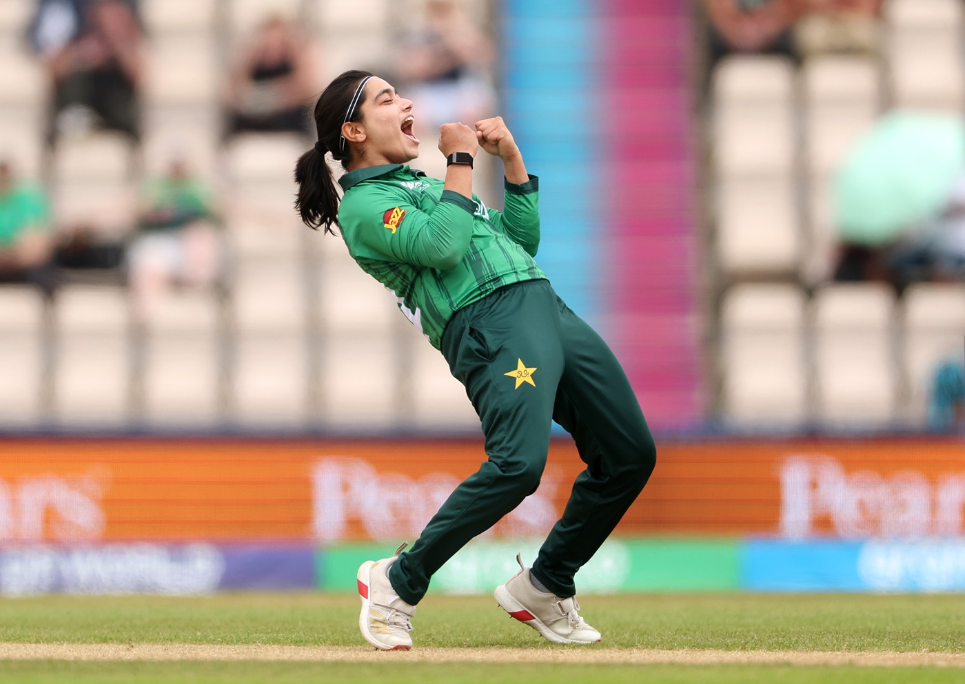 Fatima Sana to skip Sri Lanka T20Is to play in women's Hundred