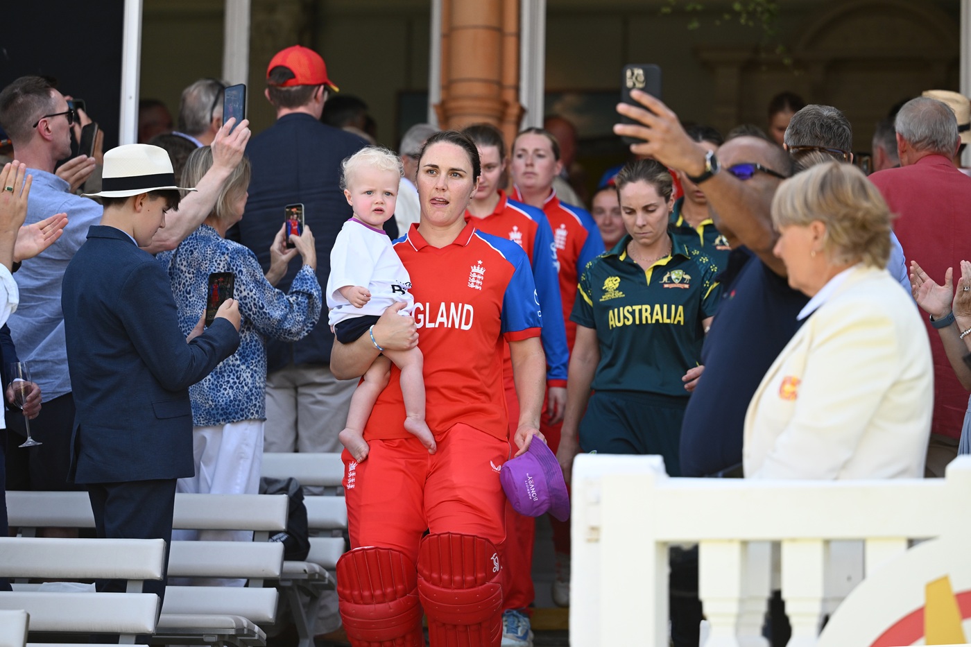 'Special' final a bittersweet moment for Nat Sciver-Brunt