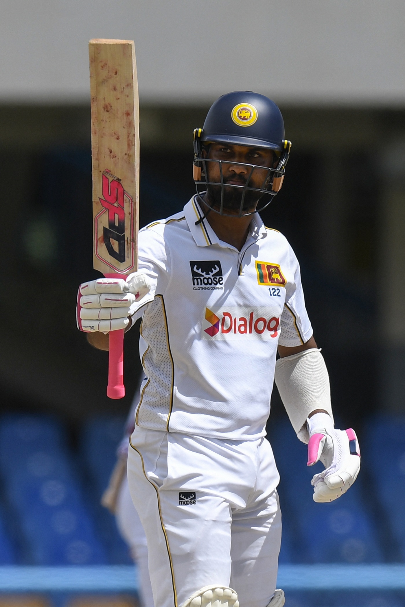 Chandimal hits fifty with SL still harbouring of an unlikely victory