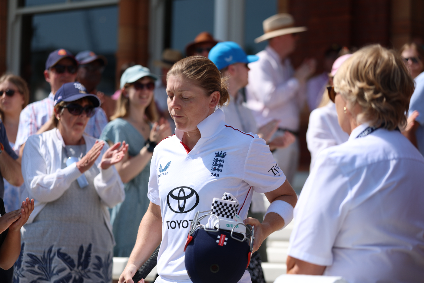Heather Knight to retire from international cricket after Lord's Test