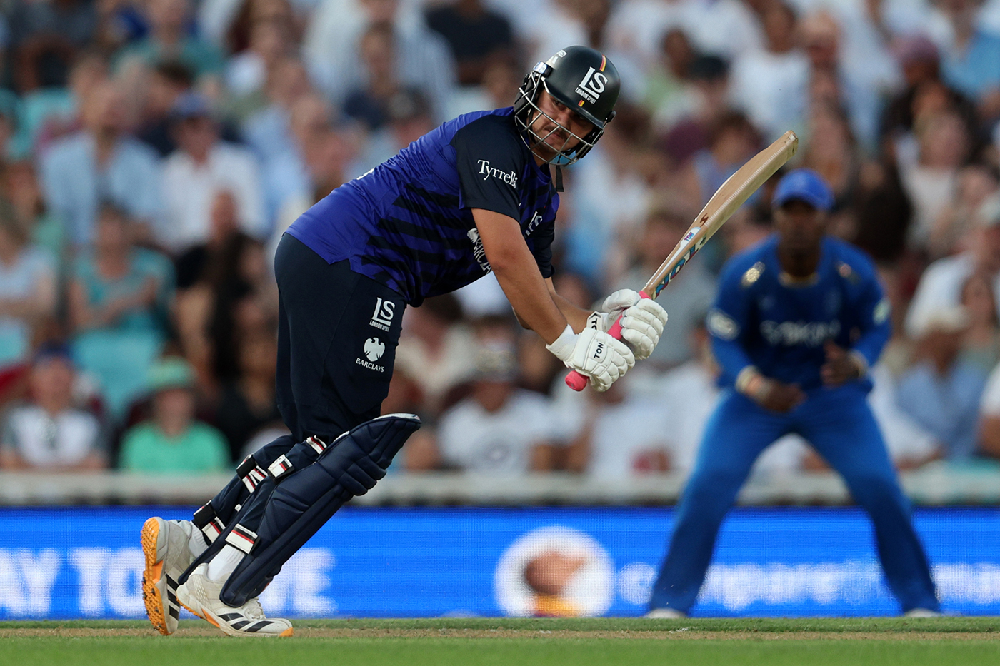Spirit's Proteas secure London Derby for first win of the campaign
