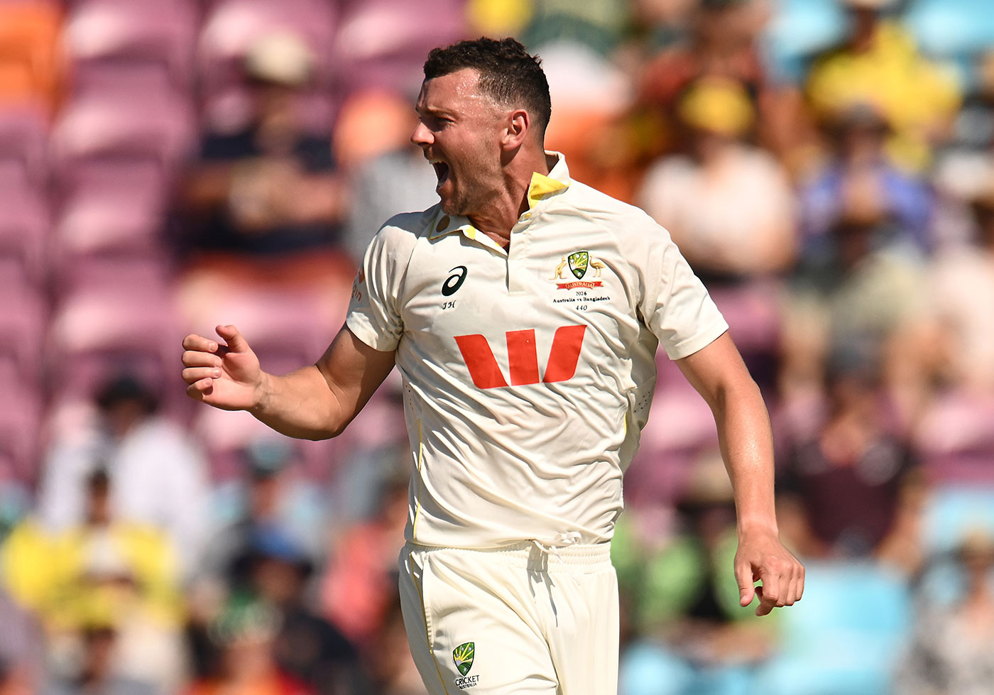 Hazlewood gets six but not before Bangladesh take 228-run lead