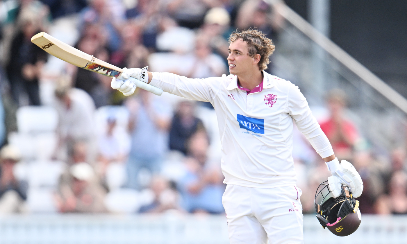Thomas fuels Somerset's belief with opening-day century