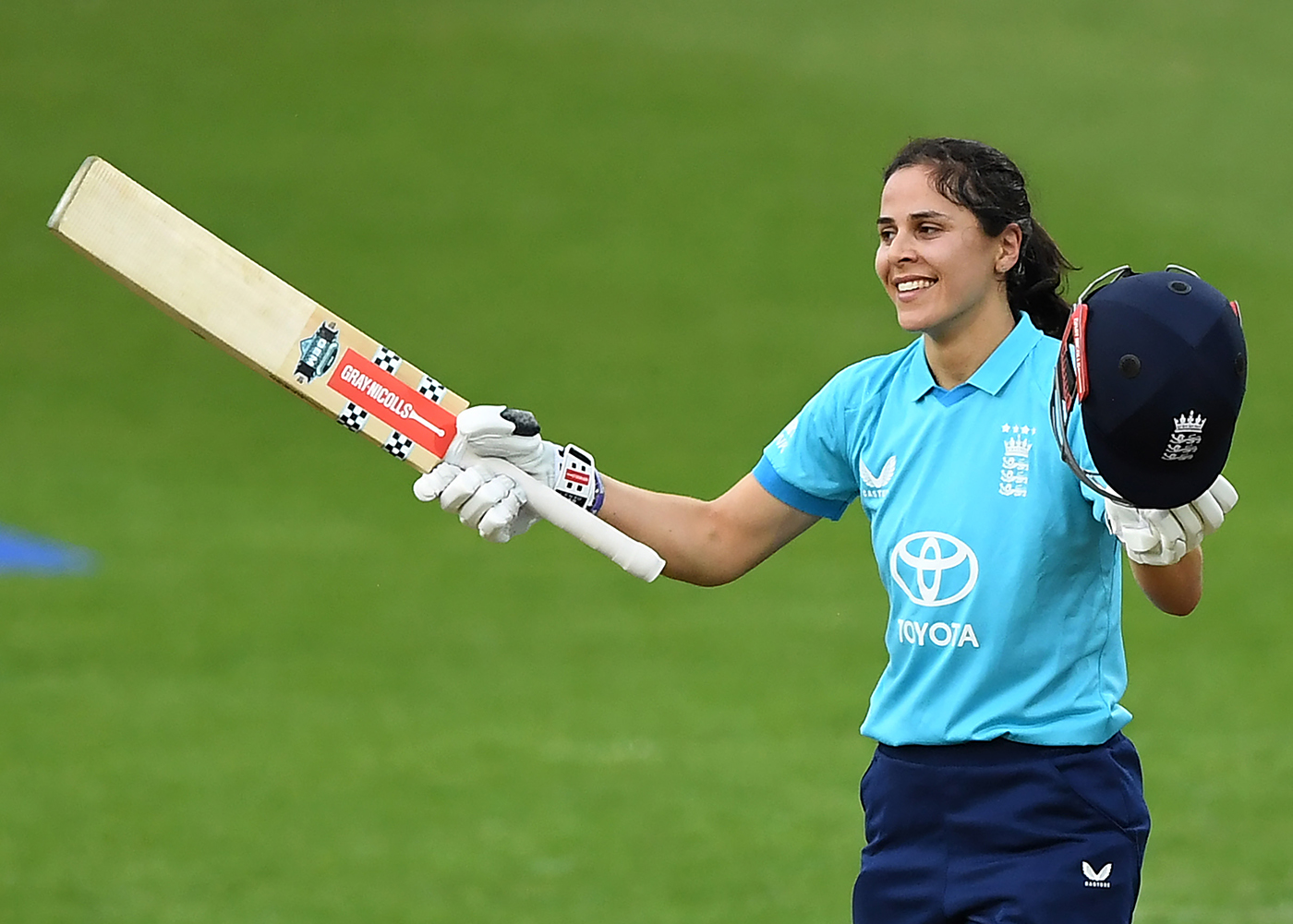 Bouchier century sets England up for record 282-run chase against Ireland