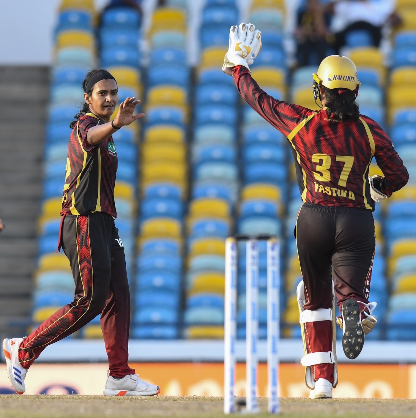 Pandey, Harris and Yastika give Knight Riders opening-night win
