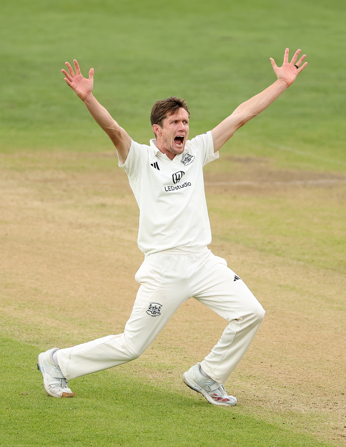 Will Williams runs through Lancashire